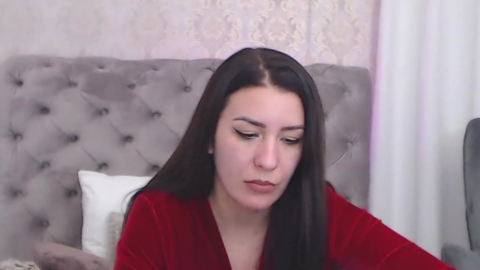 Gallery image thumbnail from Arabian_Woman's myfreecams stream on, 12/09/2022, 20:52 image 8 of 20