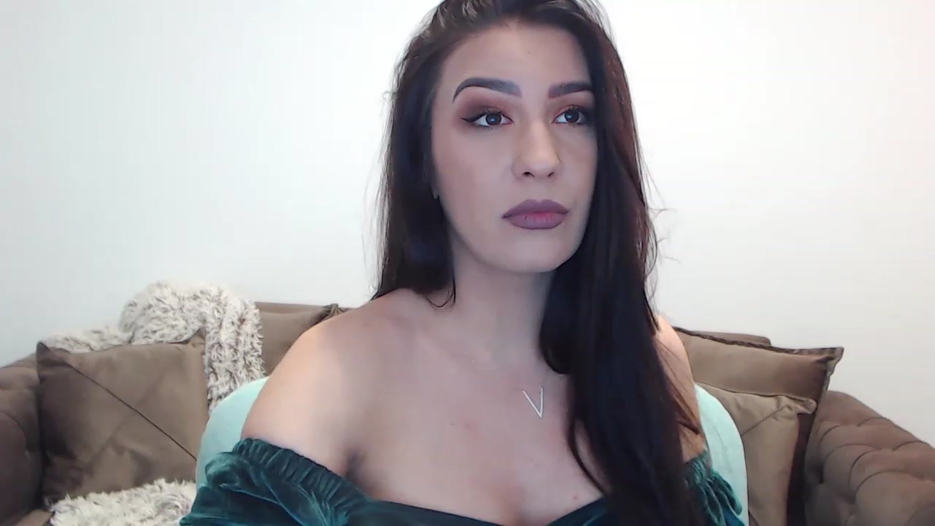 Gallery image thumbnail from Arabian_Woman's myfreecams stream on, 04/20/2023, 18:24 image 6 of 20