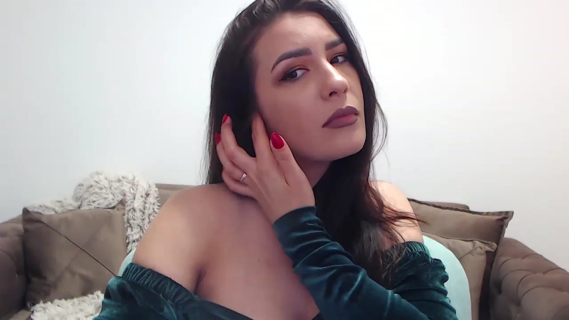 Gallery image thumbnail from Arabian_Woman's myfreecams stream on, 04/20/2023, 18:24 image 15 of 20