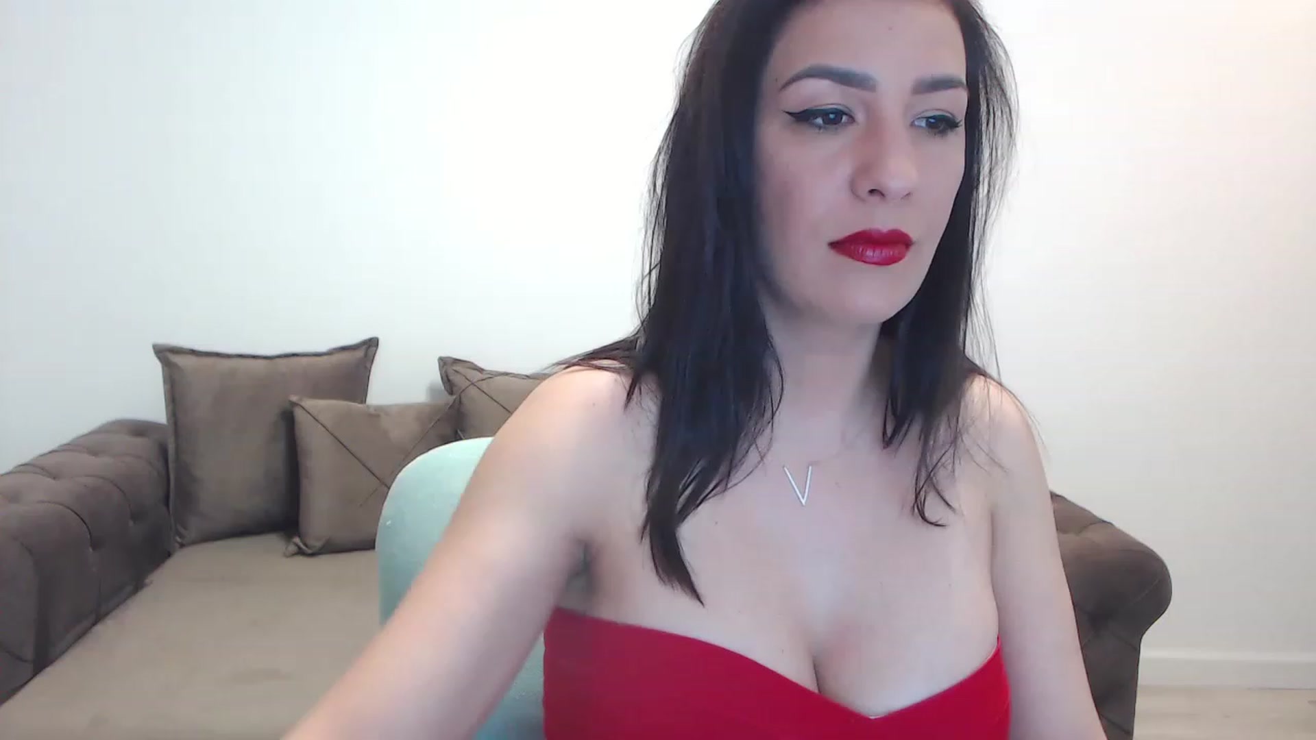 Gallery image thumbnail from Arabian_Woman's myfreecams stream on, 05/10/2023, 18:09 image 5 of 20
