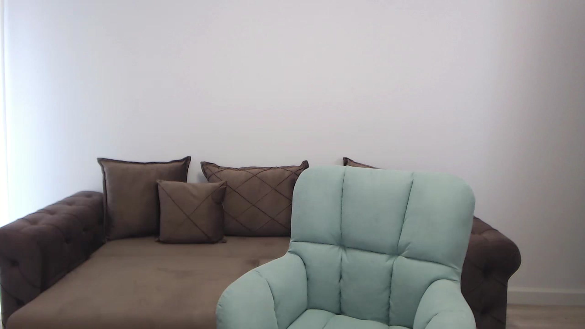 Gallery image thumbnail from Arabian_Woman's myfreecams stream on, 05/13/2023, 15:10 image 18 of 20