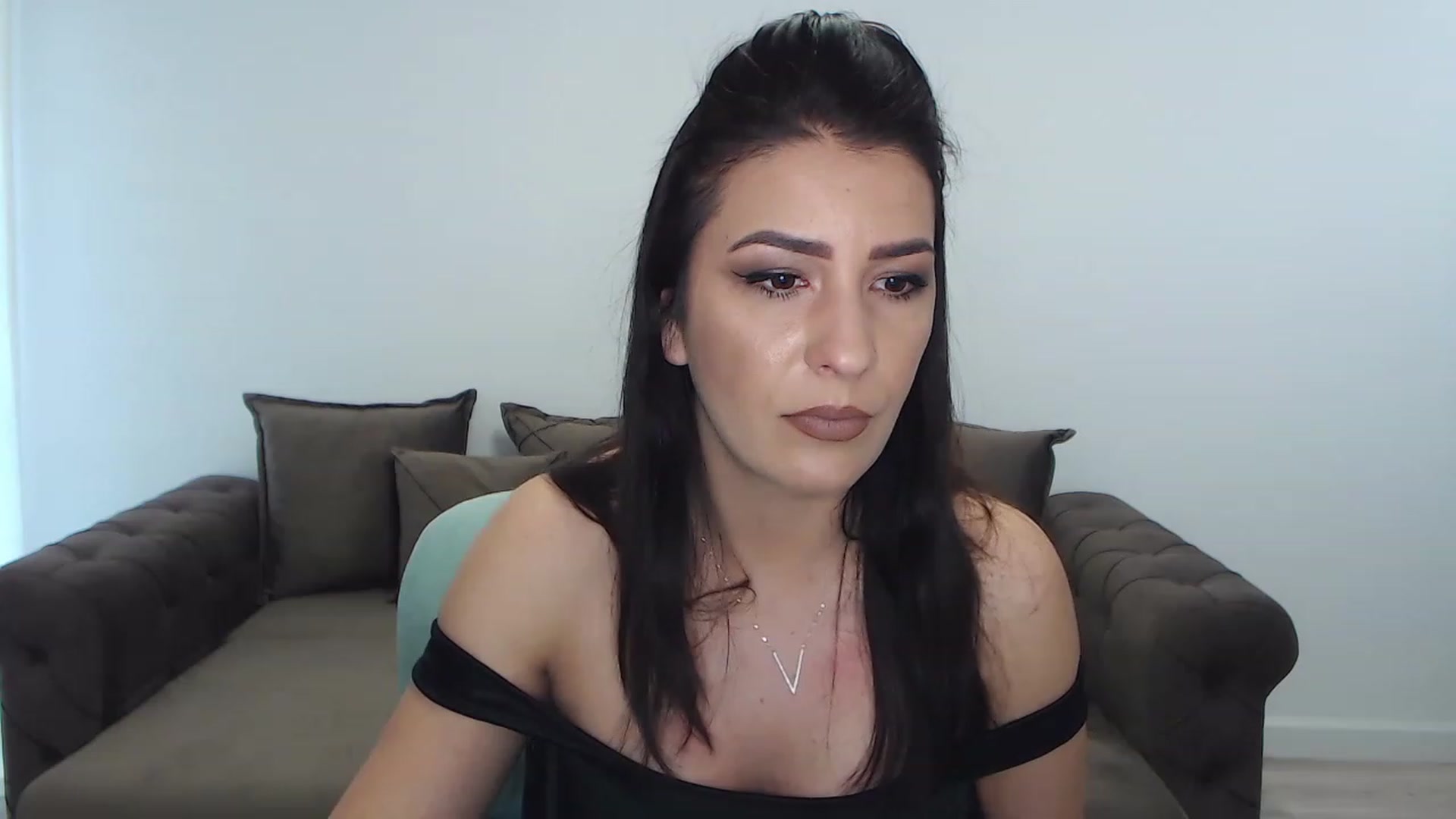 Gallery image thumbnail from Arabian_Woman's myfreecams stream on, 05/13/2023, 15:10 image 1 of 20