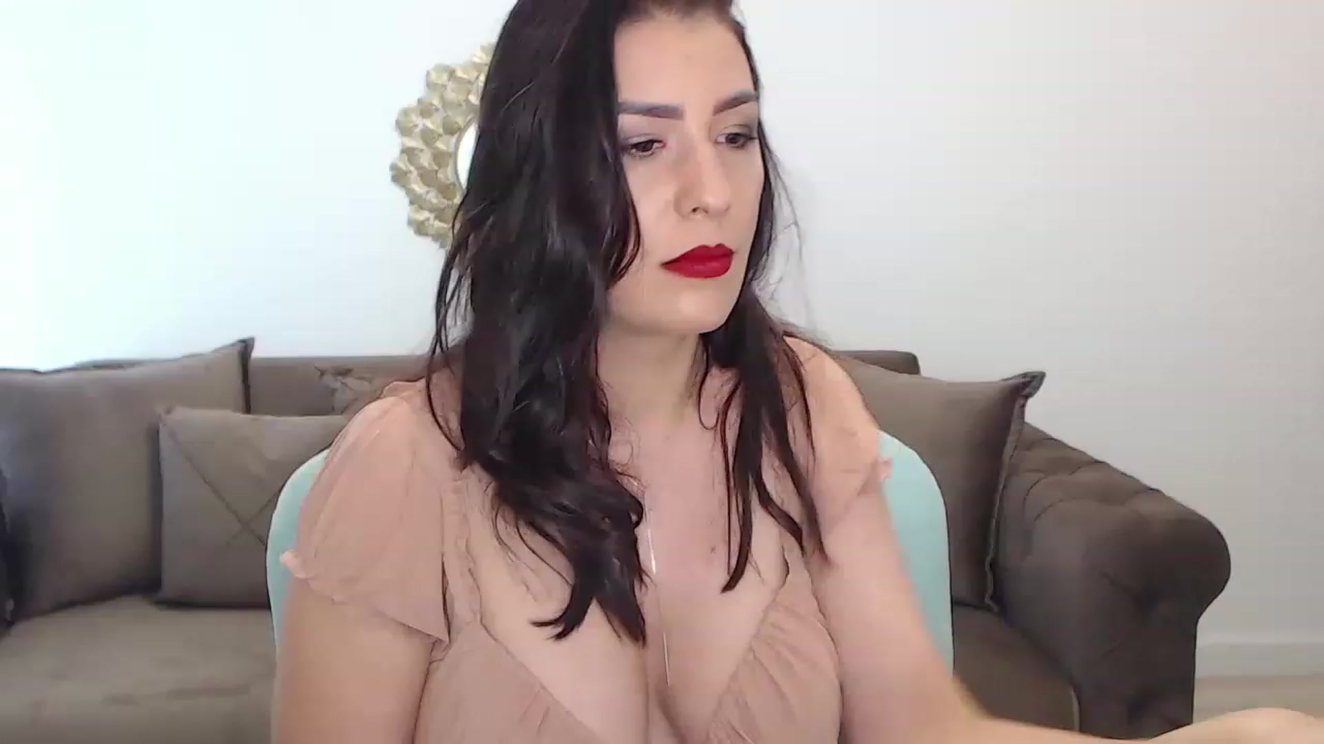Gallery image thumbnail from Arabian_Woman's myfreecams stream on, 05/30/2023, 14:57 image 18 of 20