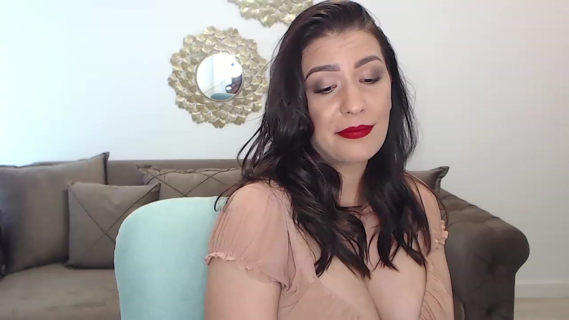 Gallery image thumbnail from Arabian_Woman's myfreecams stream on, 05/30/2023, 14:57 image 10 of 20