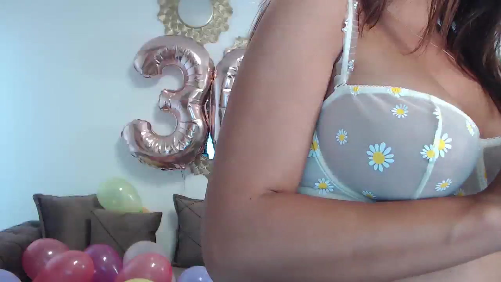 Gallery image thumbnail from Arabian_Woman's myfreecams stream on, 08/07/2023, 16:15 image 15 of 20