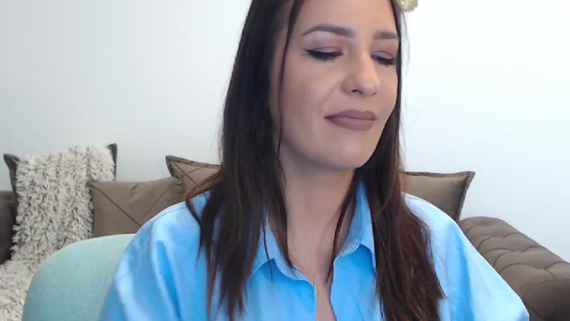 Gallery image thumbnail from Arabian_Woman's myfreecams stream on, 09/16/2023, 22:32 image 4 of 20