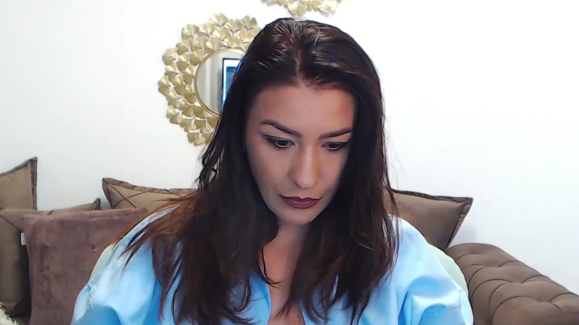 Gallery image thumbnail from Arabian_Woman's myfreecams stream on, 10/17/2023, 18:38 image 4 of 20