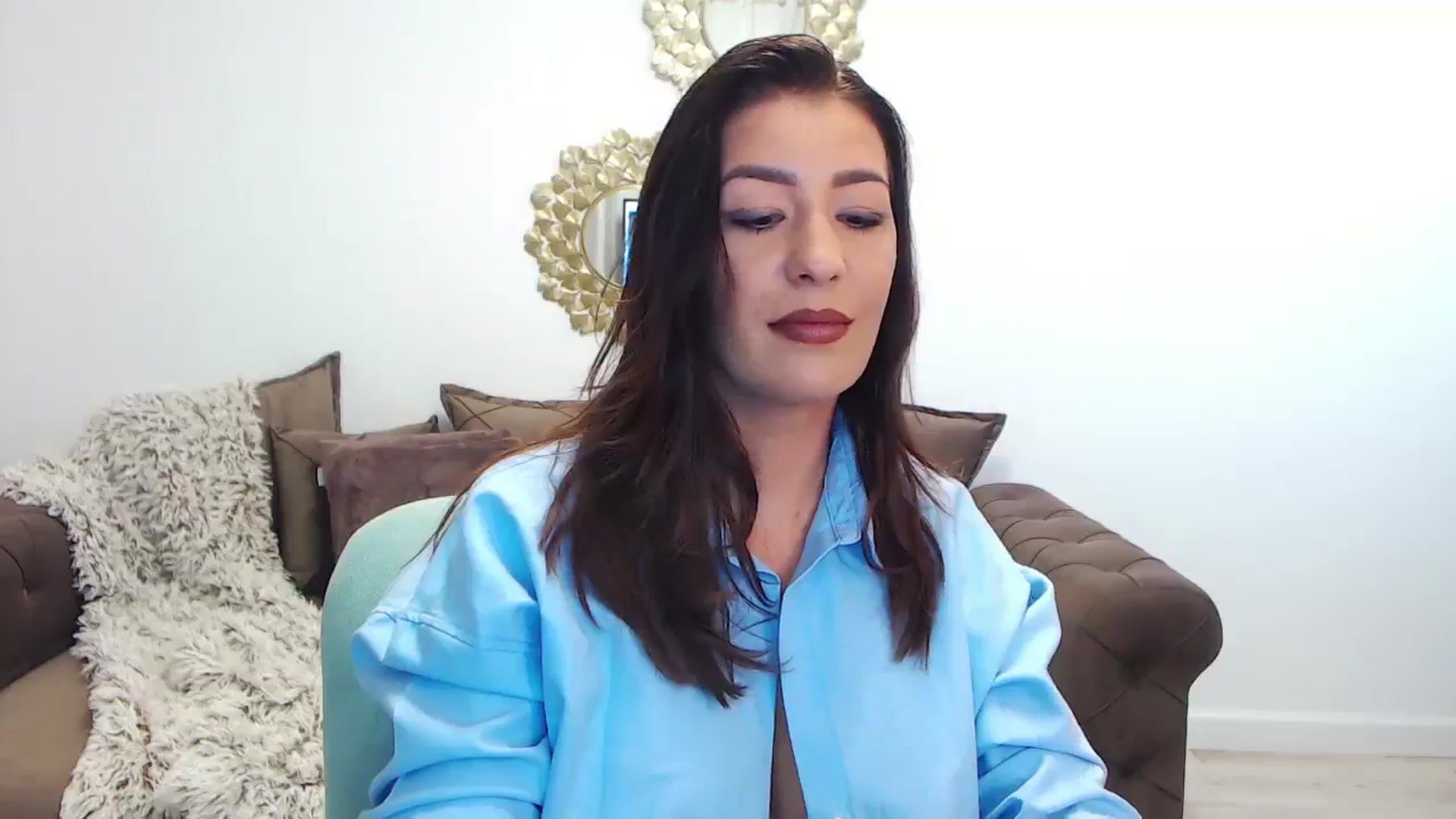 Gallery image thumbnail from Arabian_Woman's myfreecams stream on, 10/17/2023, 18:38 image 10 of 20