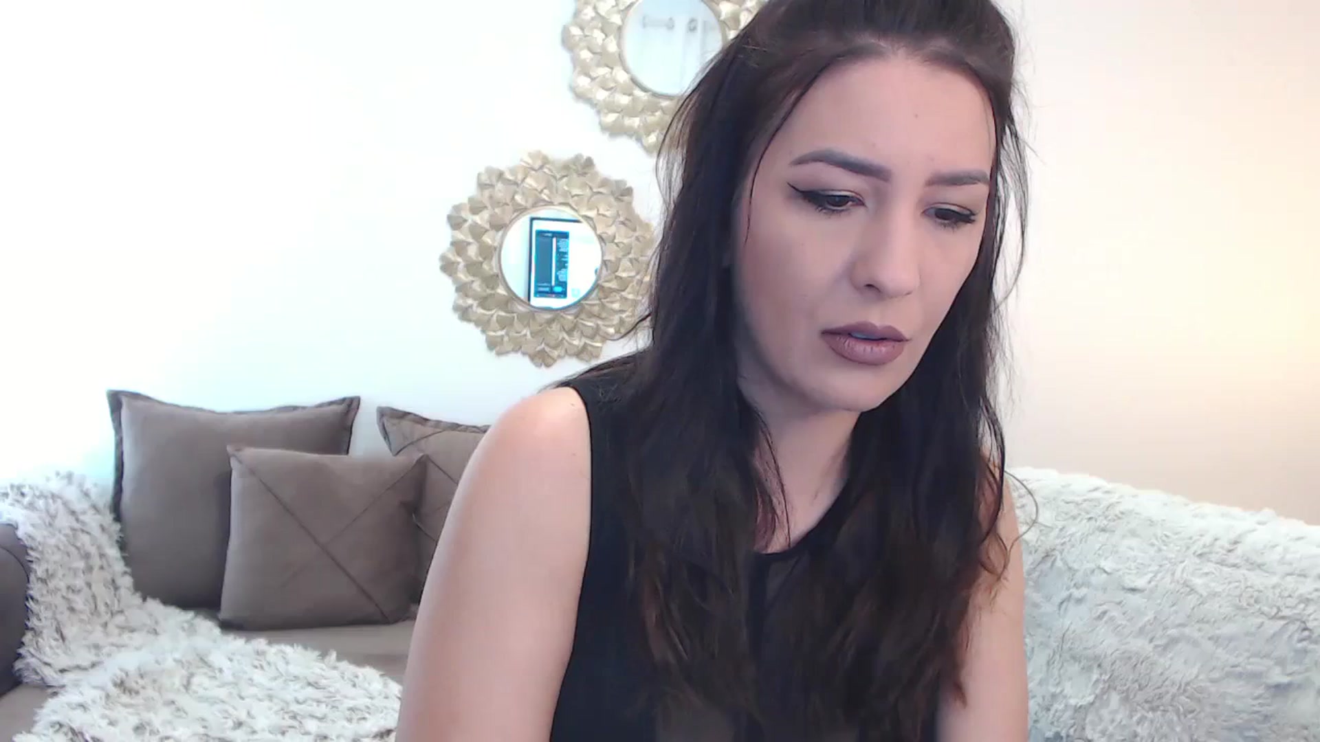 Gallery image thumbnail from Arabian_Woman's myfreecams stream on, 01/11/2024, 10:36 image 3 of 20