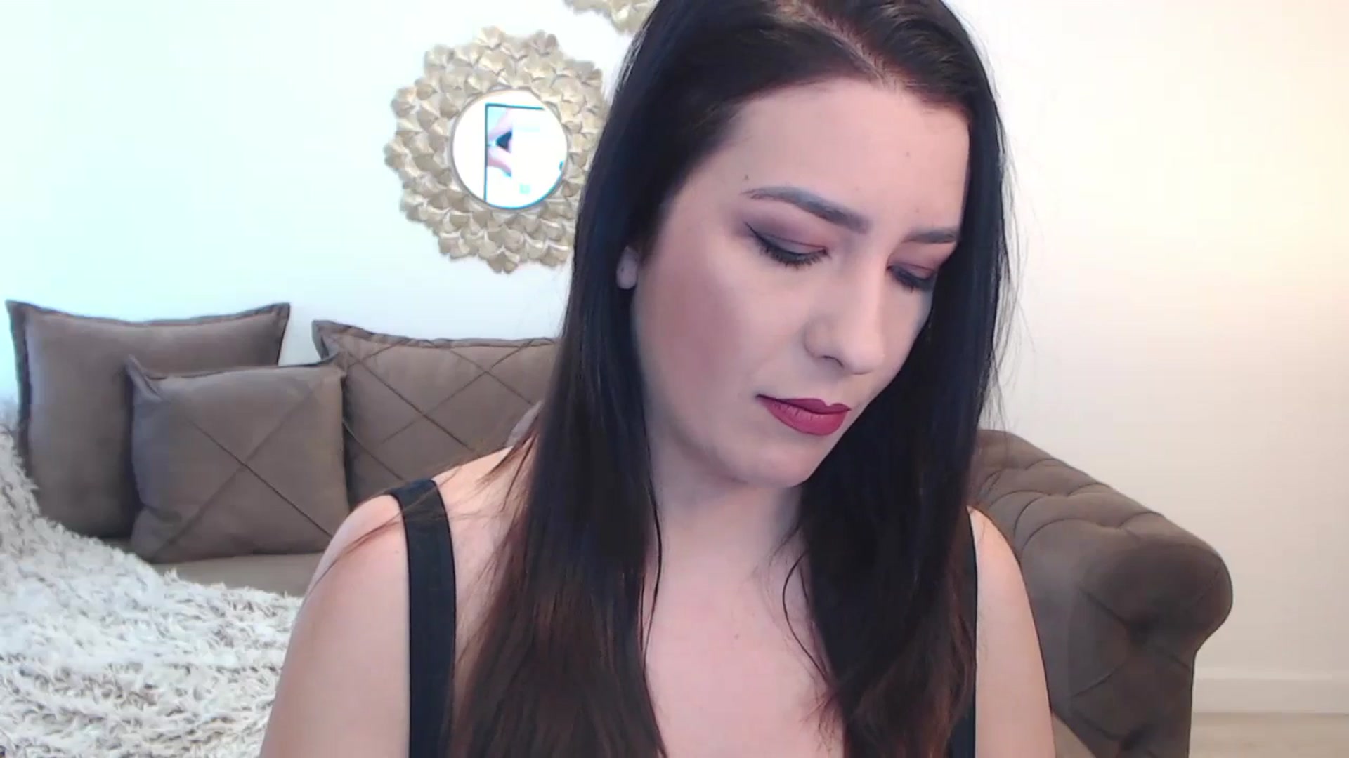 Gallery image thumbnail from Arabian_Woman's myfreecams stream on, 01/17/2024, 11:34 image 12 of 20