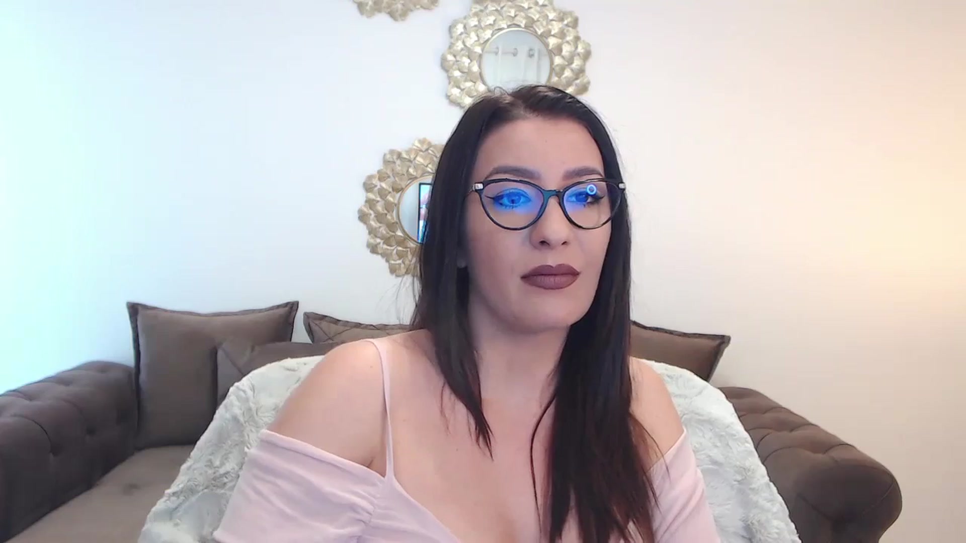 Gallery image thumbnail from Arabian_Woman's myfreecams stream on, 02/02/2024, 13:48 image 19 of 20