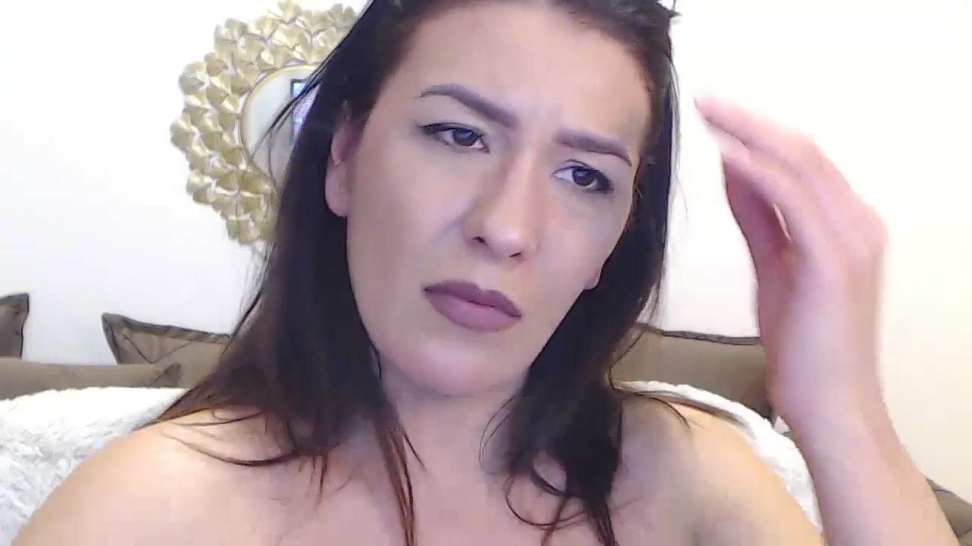 Gallery image thumbnail from Arabian_Woman's myfreecams stream on, 02/04/2024, 19:36 image 6 of 20