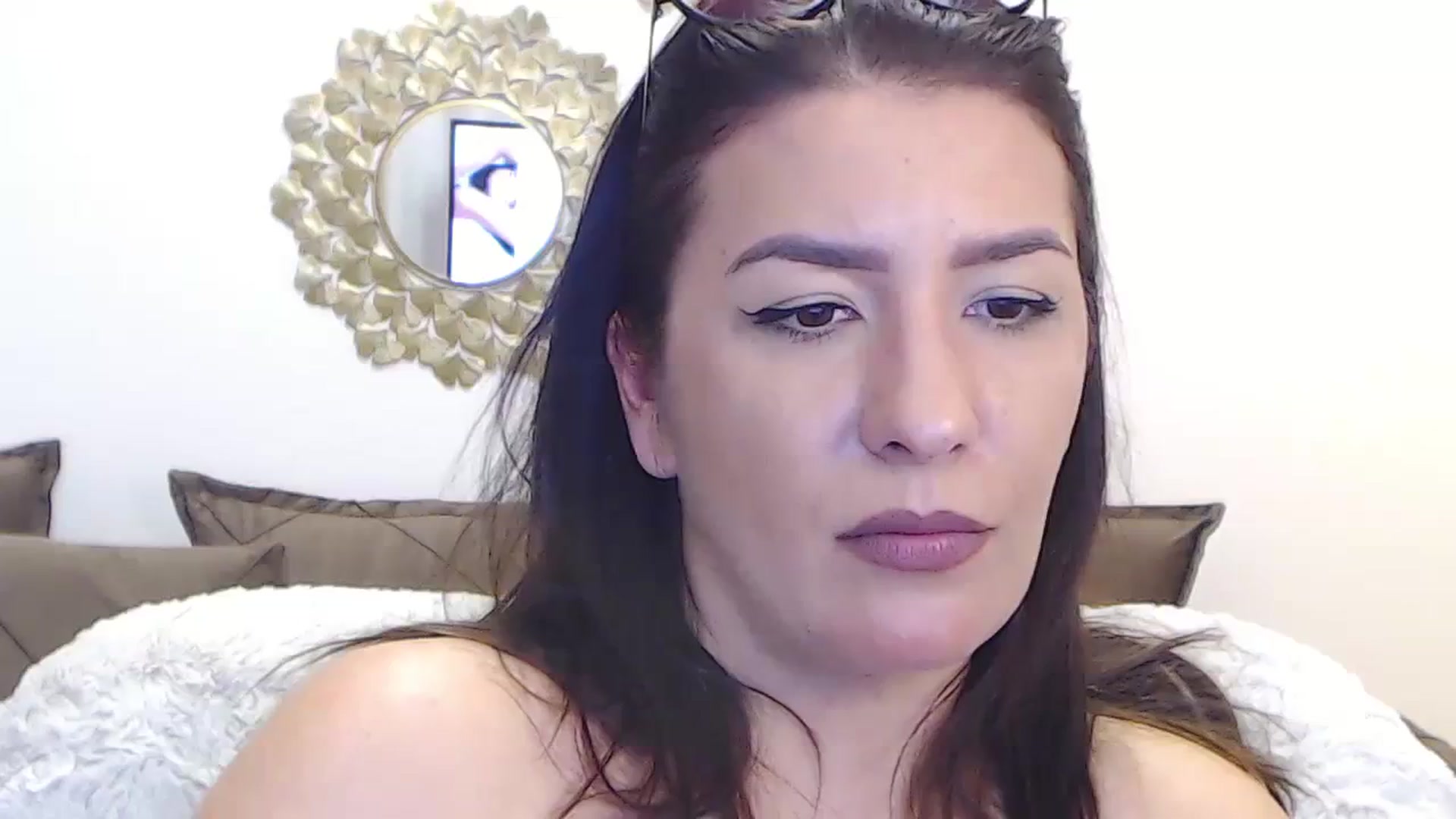Gallery image thumbnail from Arabian_Woman's myfreecams stream on, 02/04/2024, 19:36 image 16 of 20