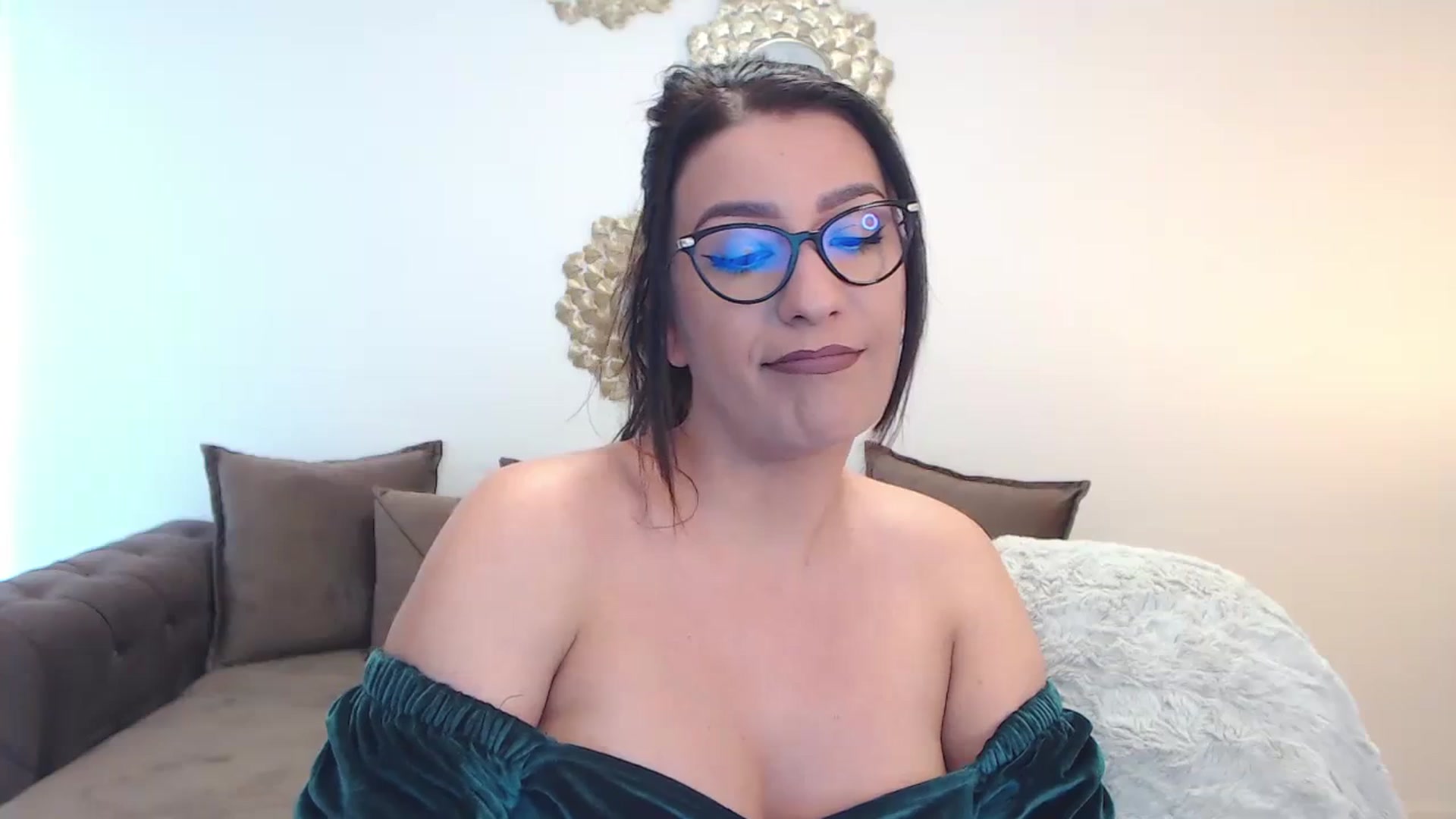 Gallery image thumbnail from Arabian_Woman's myfreecams stream on, 02/05/2024, 12:37 image 11 of 20