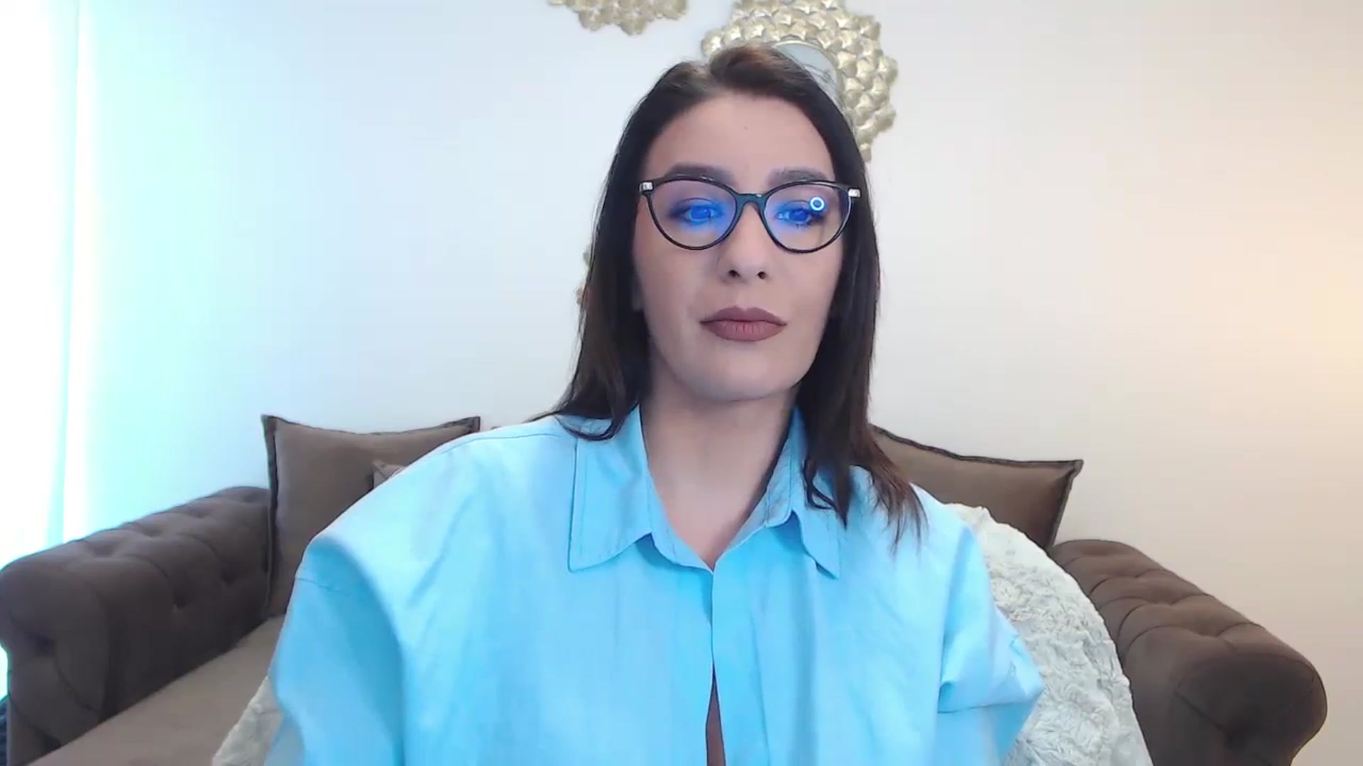 Gallery image thumbnail from Arabian_Woman's myfreecams stream on, 02/21/2024, 13:06 image 18 of 20