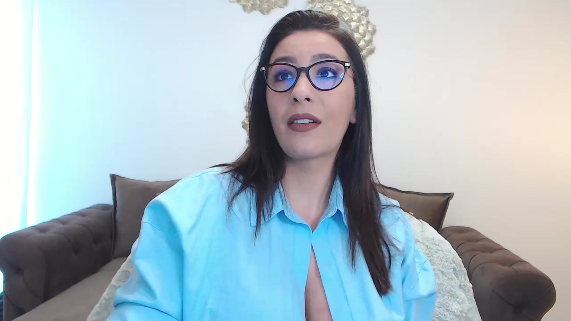 Gallery image thumbnail from Arabian_Woman's myfreecams stream on, 02/21/2024, 13:06 image 4 of 20