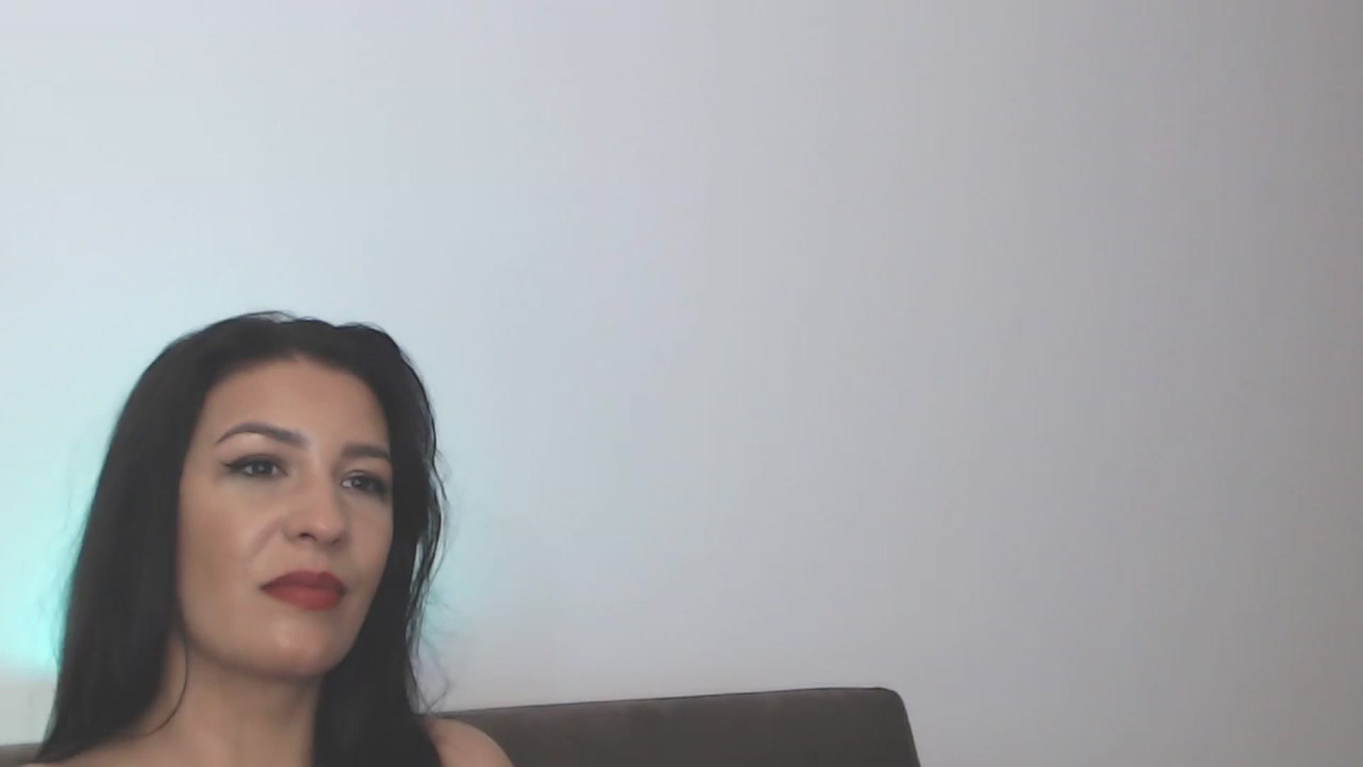 Gallery image thumbnail from Arabian_Woman's myfreecams stream on, 07/24/2024, 01:29 image 4 of 20