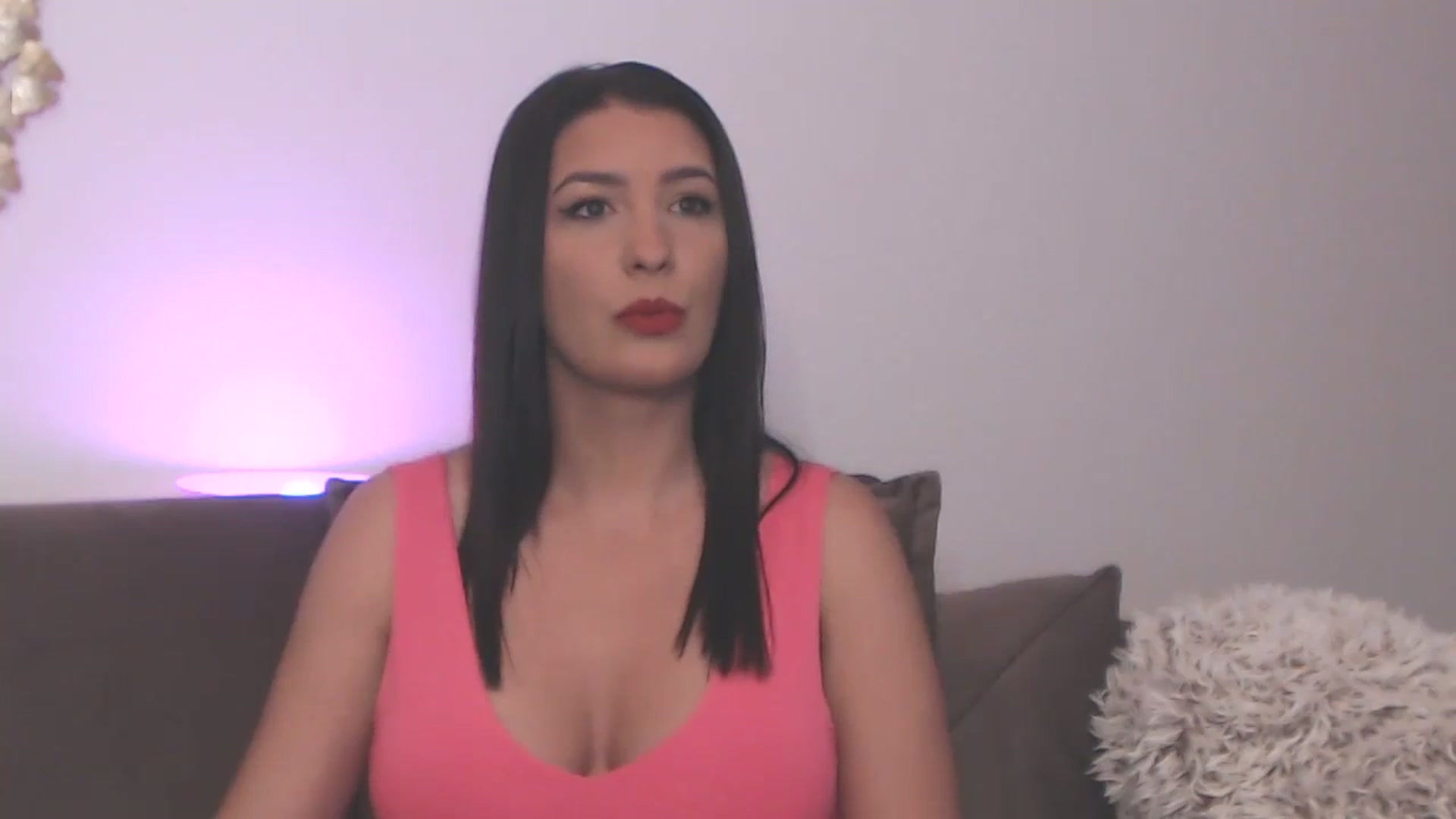 Gallery image thumbnail from Arabian_Woman's myfreecams stream on, 07/24/2024, 19:31 image 2 of 20
