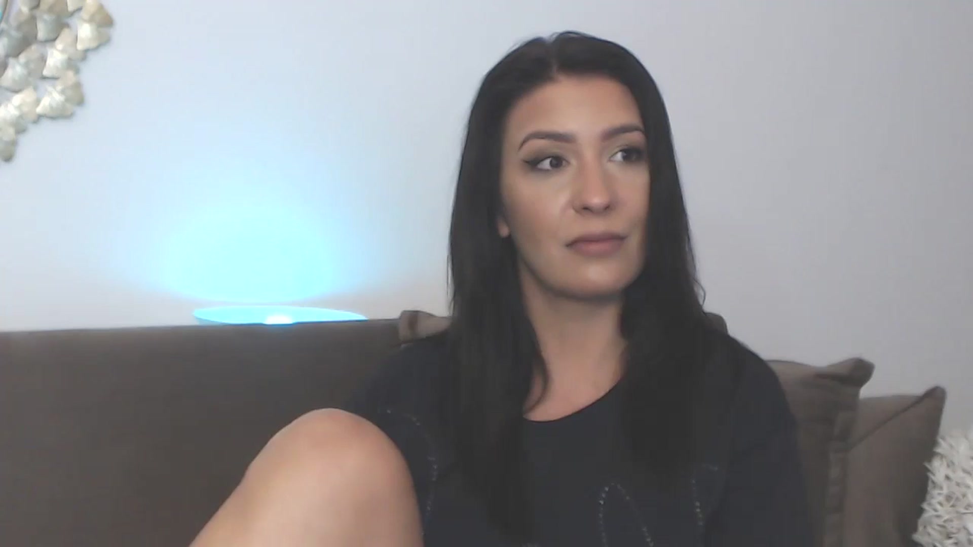 Gallery image thumbnail from Arabian_Woman's myfreecams stream on, 07/25/2024, 22:48 image 16 of 20