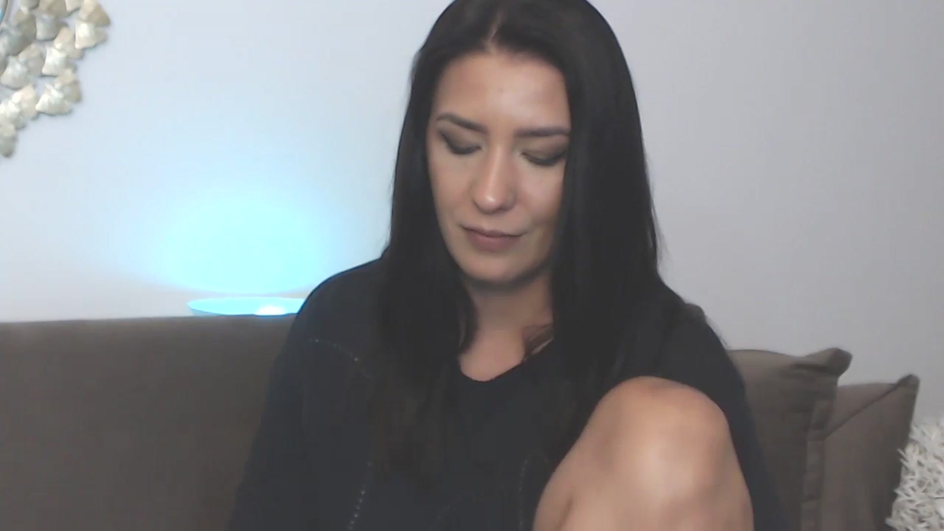 Gallery image thumbnail from Arabian_Woman's myfreecams stream on, 07/25/2024, 22:48 image 11 of 20