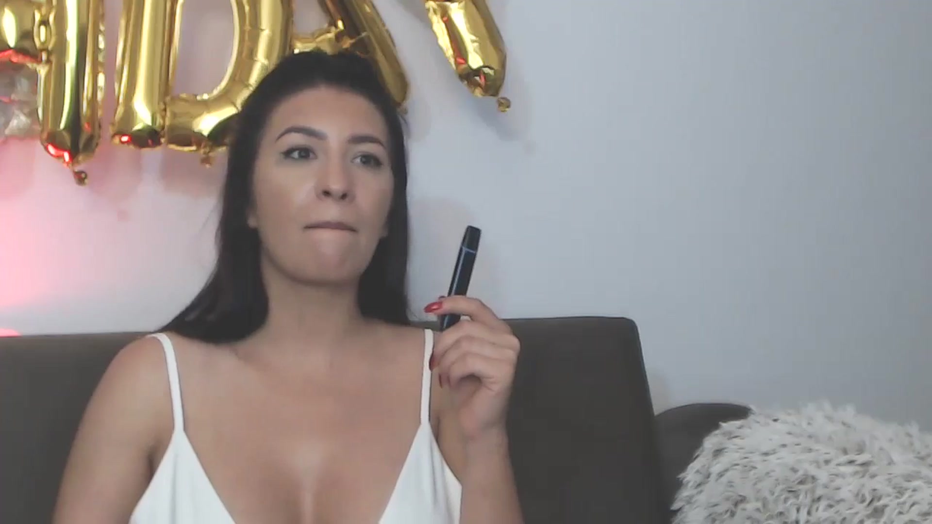 Gallery image thumbnail from Arabian_Woman's myfreecams stream on, 08/08/2024, 23:38 image 7 of 20