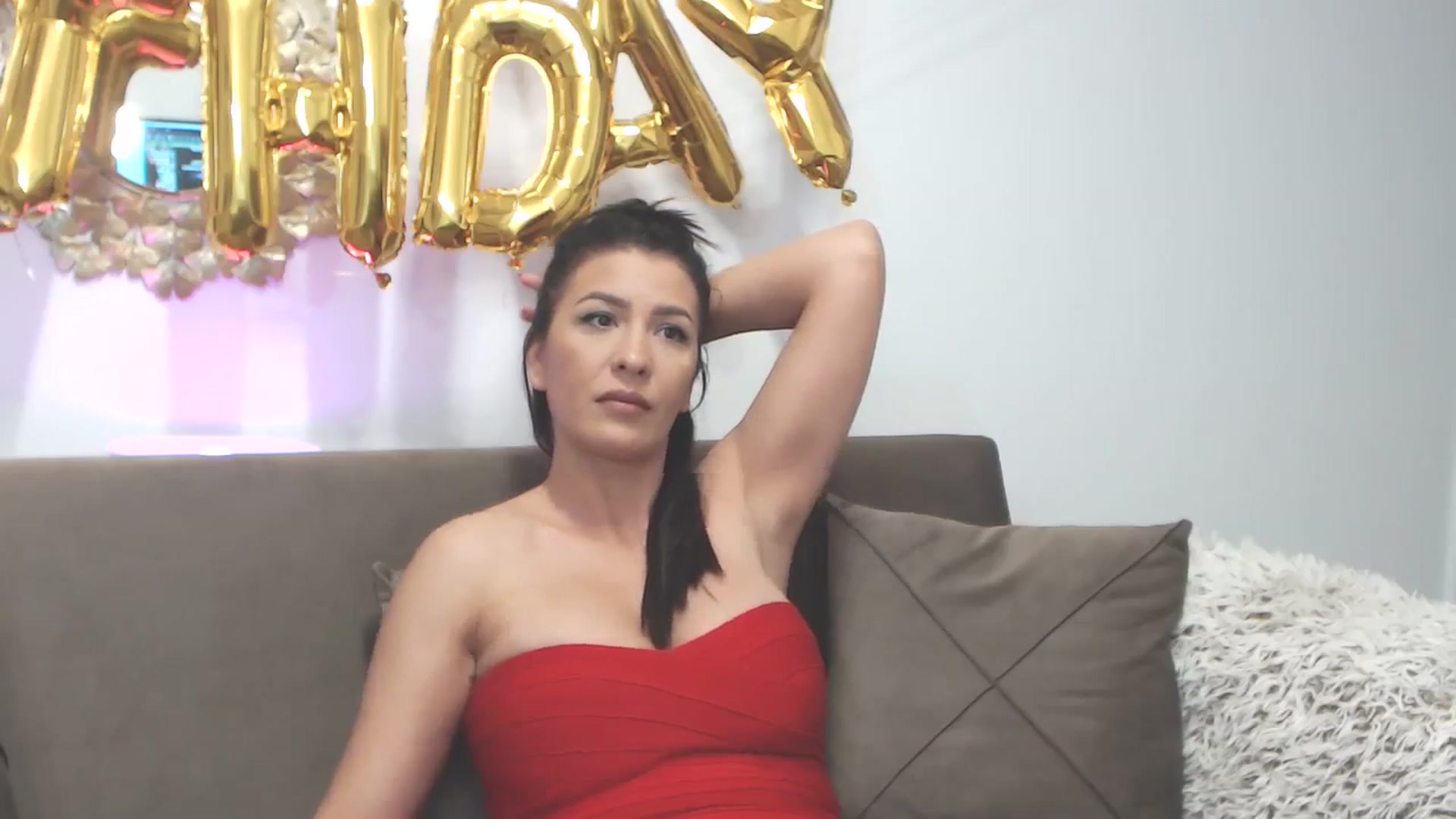 Gallery image thumbnail from Arabian_Woman's myfreecams stream on, 08/09/2024, 20:56 image 12 of 20