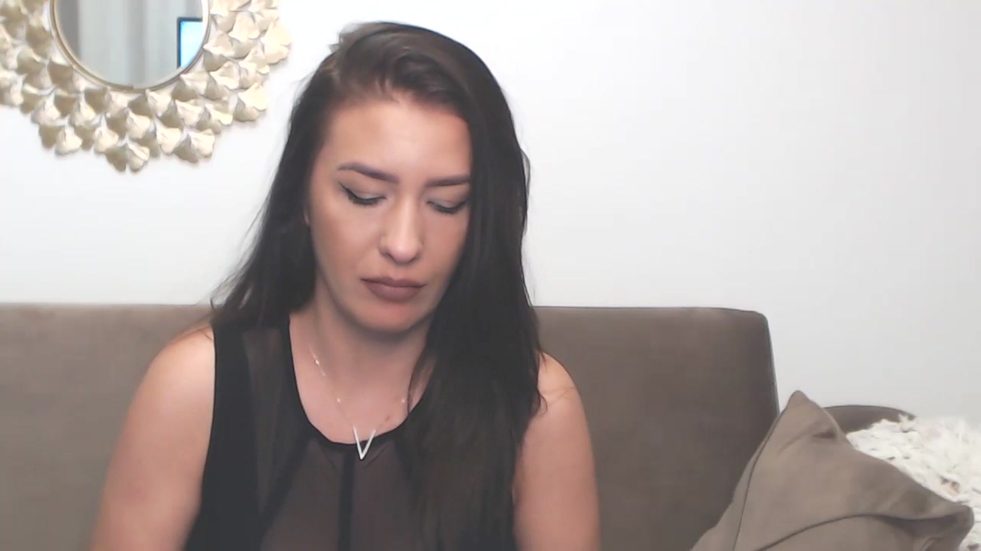 Gallery image thumbnail from Arabian_Woman's myfreecams stream on, 09/23/2024, 16:43 image 10 of 20