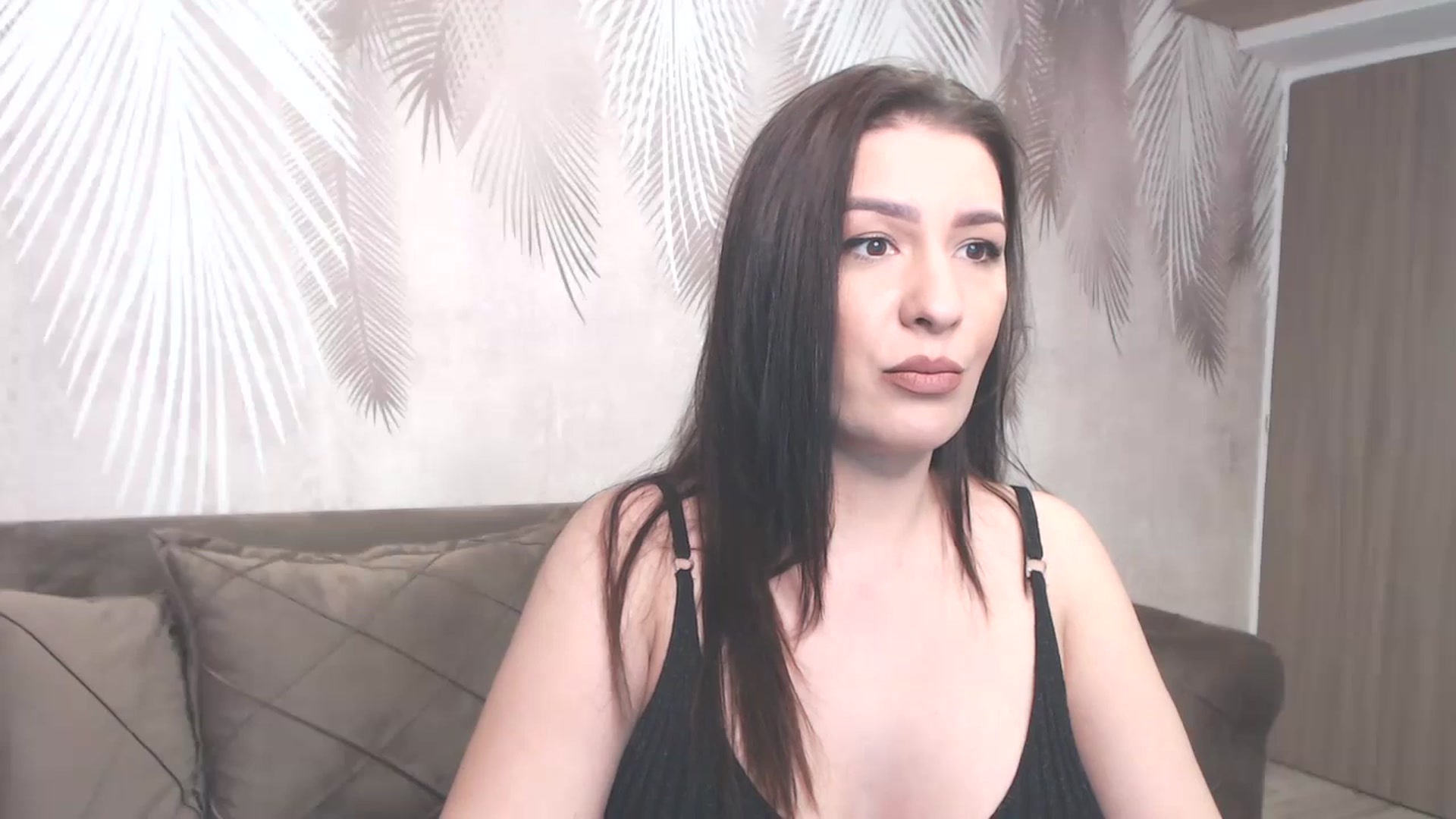 Gallery image thumbnail from Arabian_Woman's myfreecams stream on, 01/13/2025, 19:38 image 14 of 20