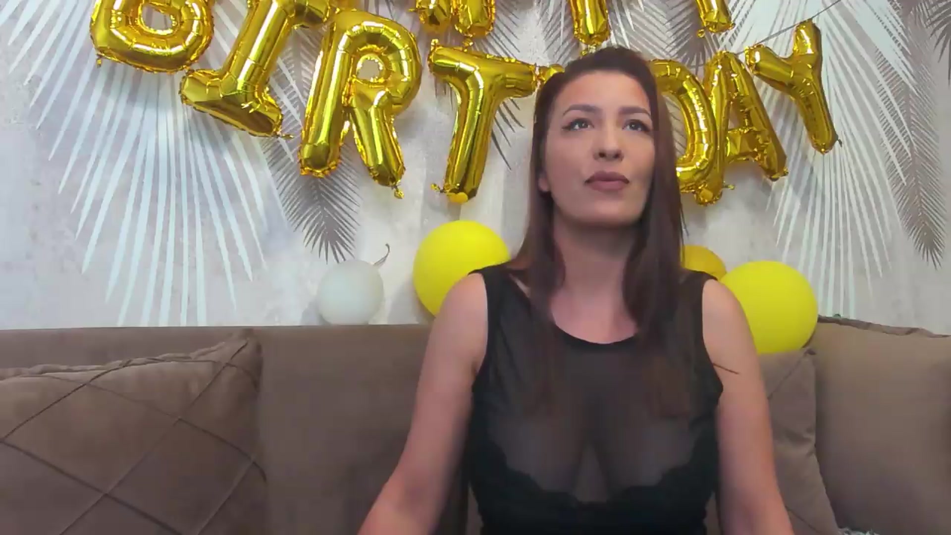 Gallery image thumbnail from Arabian_Woman's myfreecams stream on, 08/13/2026, 16:02 image 9 of 20