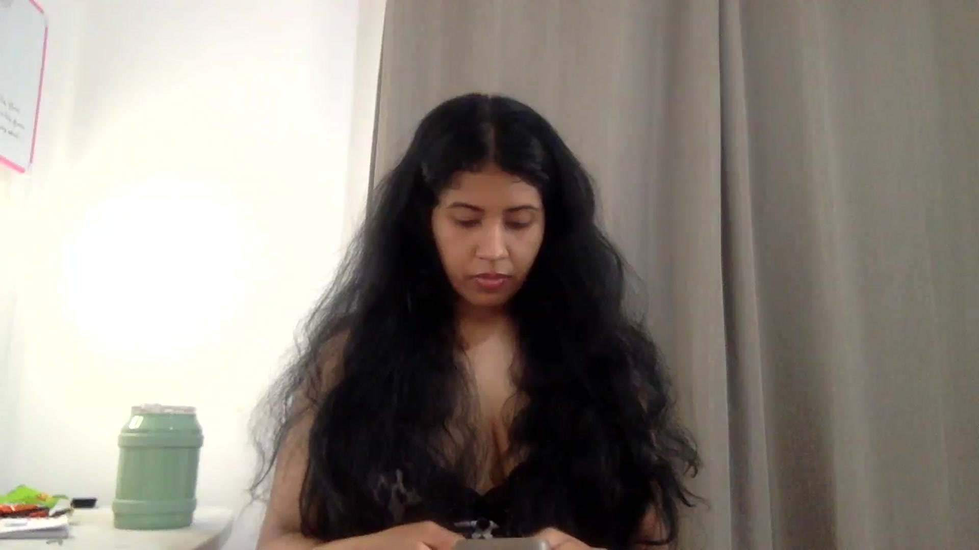 Gallery image thumbnail from Arabigoddess's myfreecams stream on, 03/01/2026, 12:38 image 18 of 20