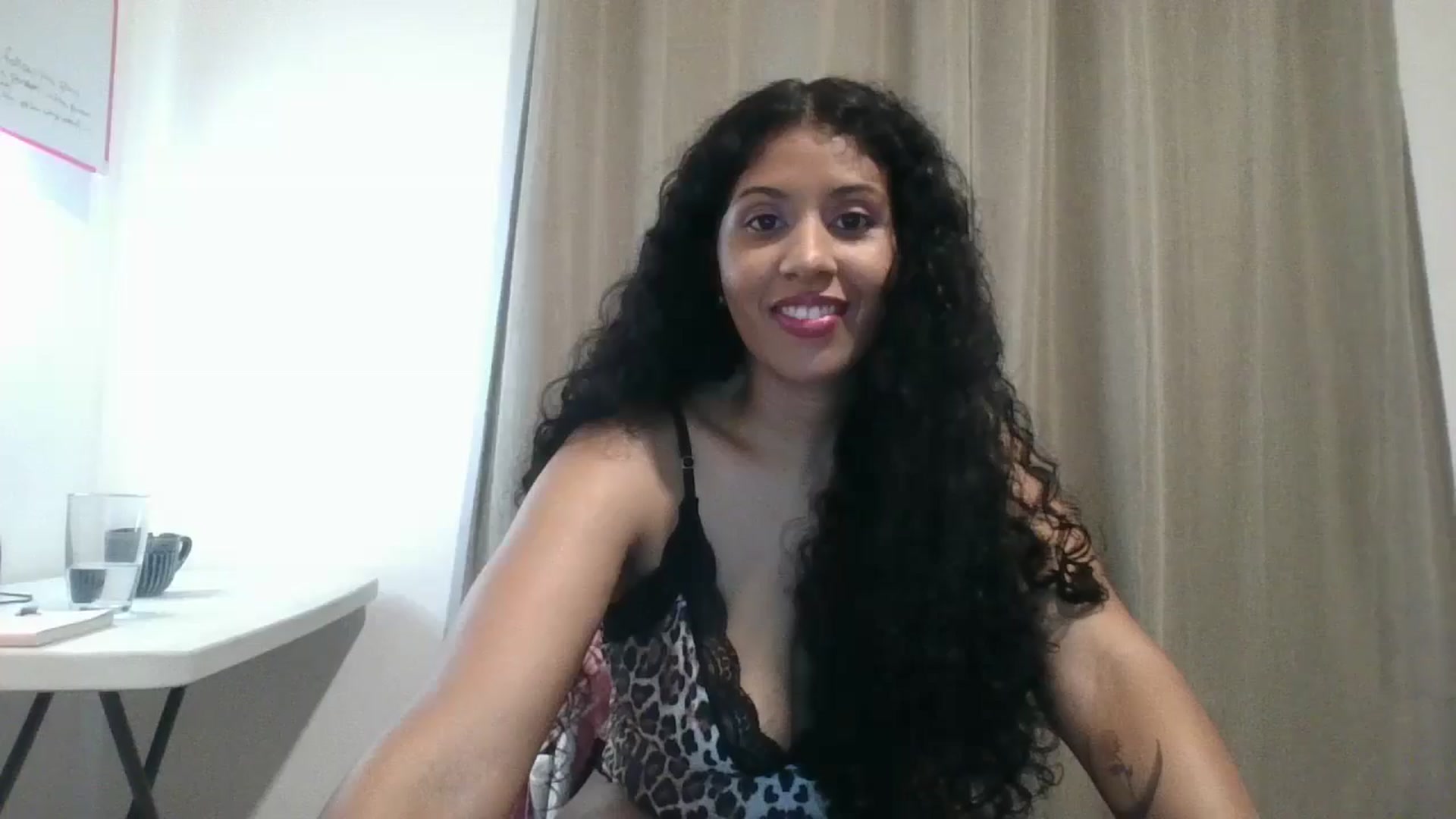 Gallery image thumbnail from Arabigoddess's myfreecams stream on, 04/12/2026, 10:12 image 14 of 20