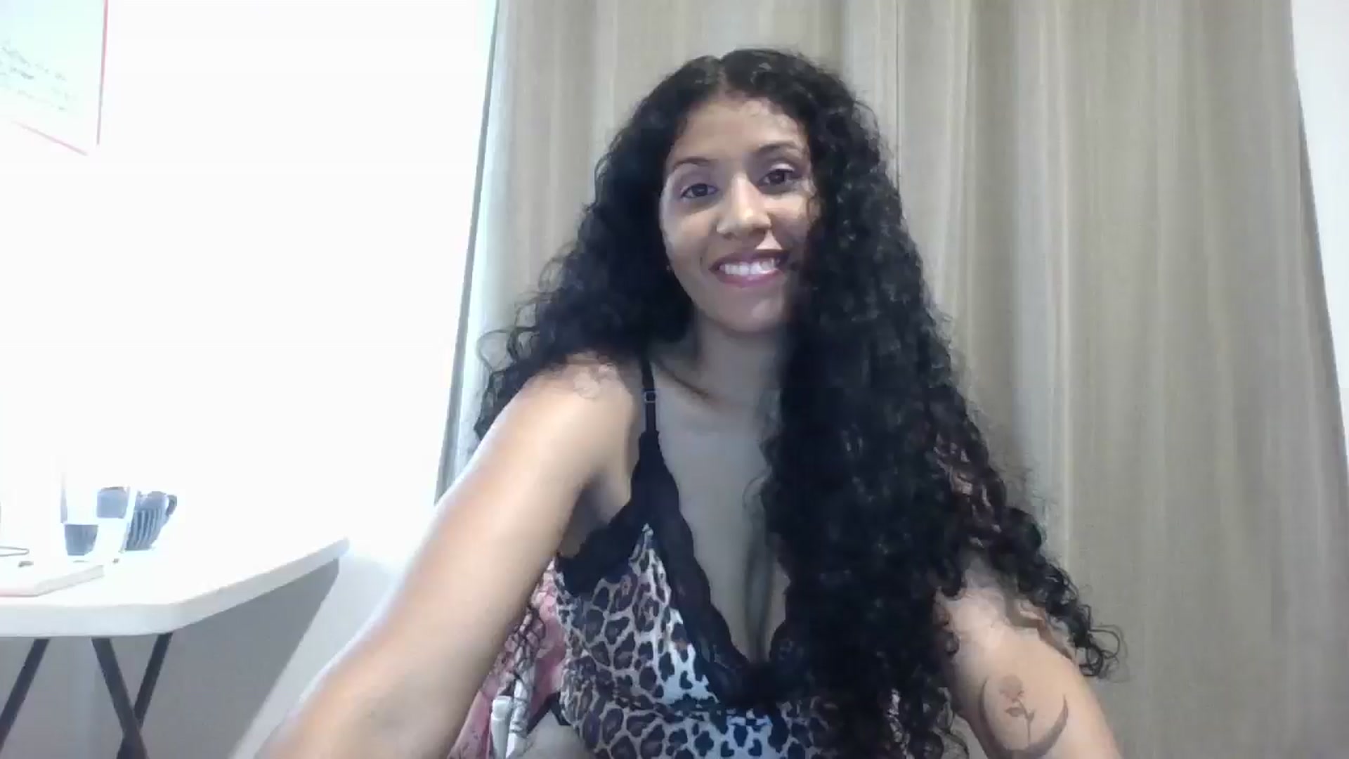 Gallery image thumbnail from Arabigoddess's myfreecams stream on, 04/12/2026, 10:12 image 7 of 20