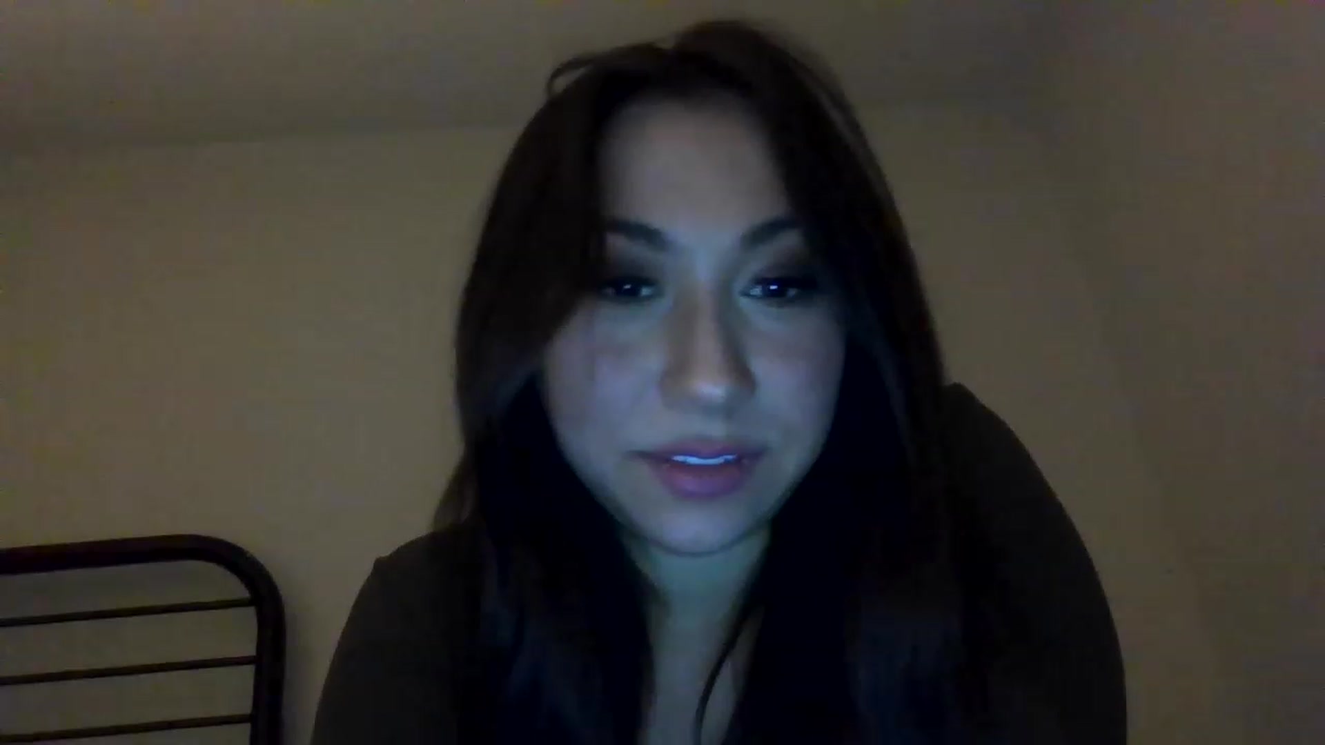 Gallery image thumbnail from Aracelyx3's myfreecams stream on, 12/17/2022, 09:15 image 9 of 20