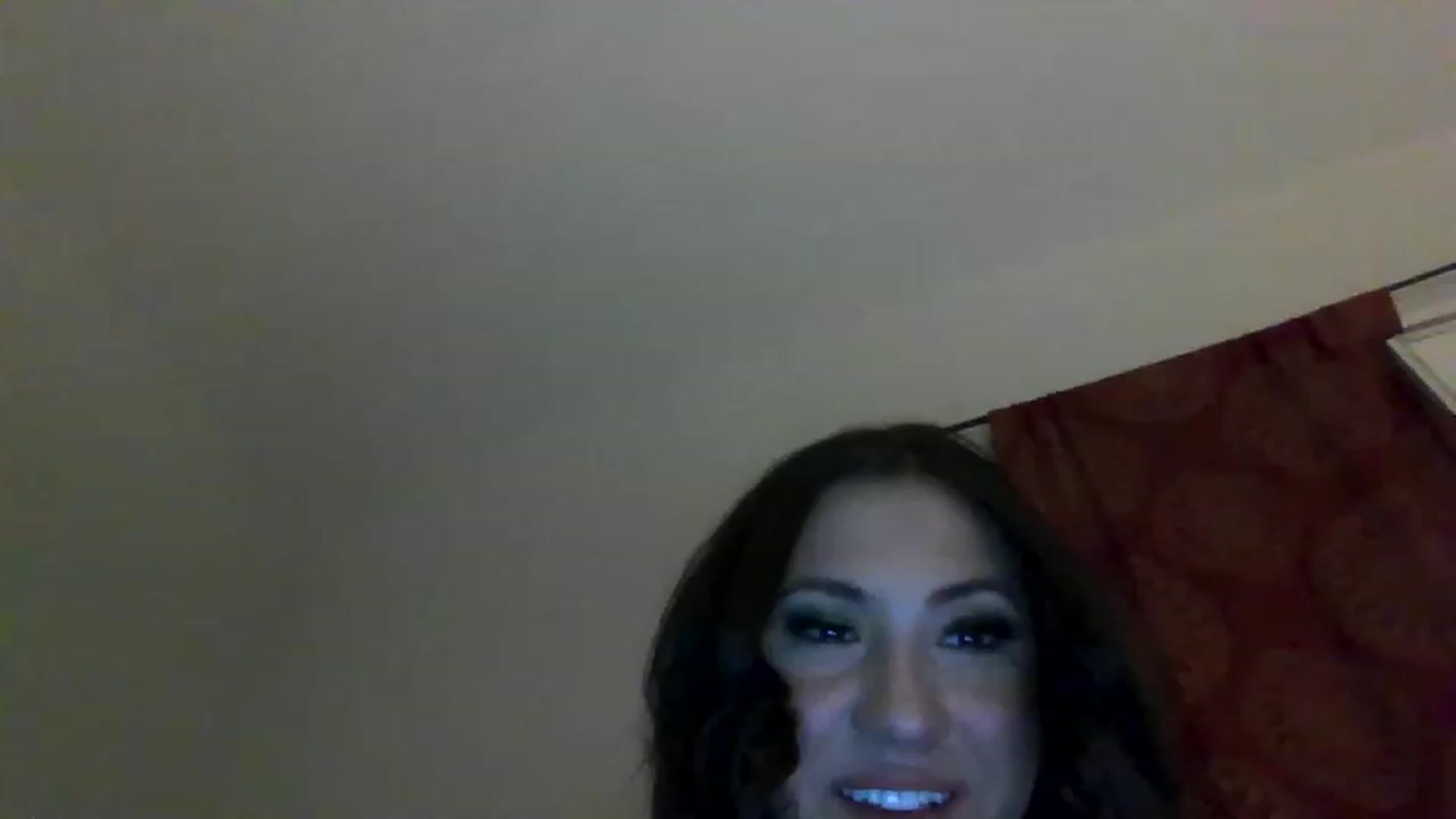 Gallery image thumbnail from Aracelyx3's myfreecams stream on, 12/22/2022, 09:08 image 13 of 20