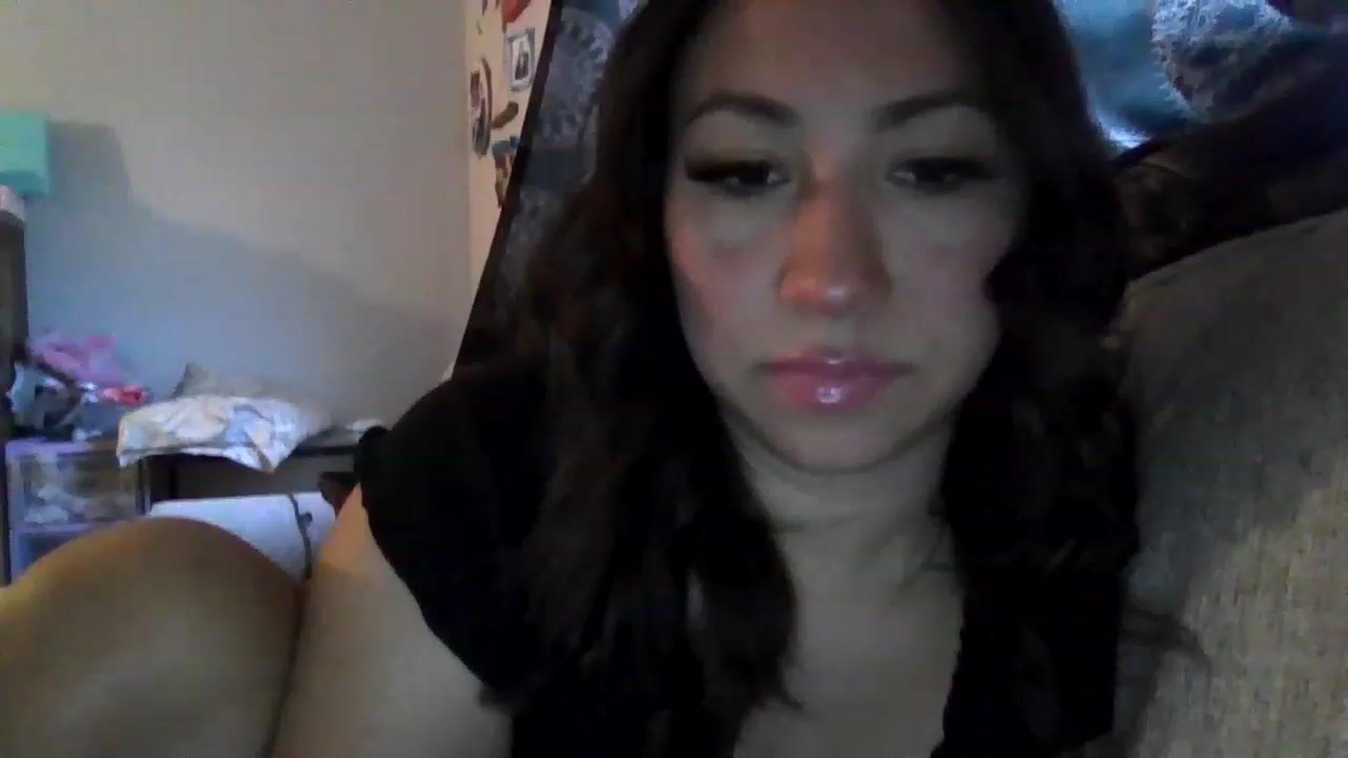 Gallery image thumbnail from Aracelyx3's myfreecams stream on, 01/03/2023, 24:19 image 7 of 20
