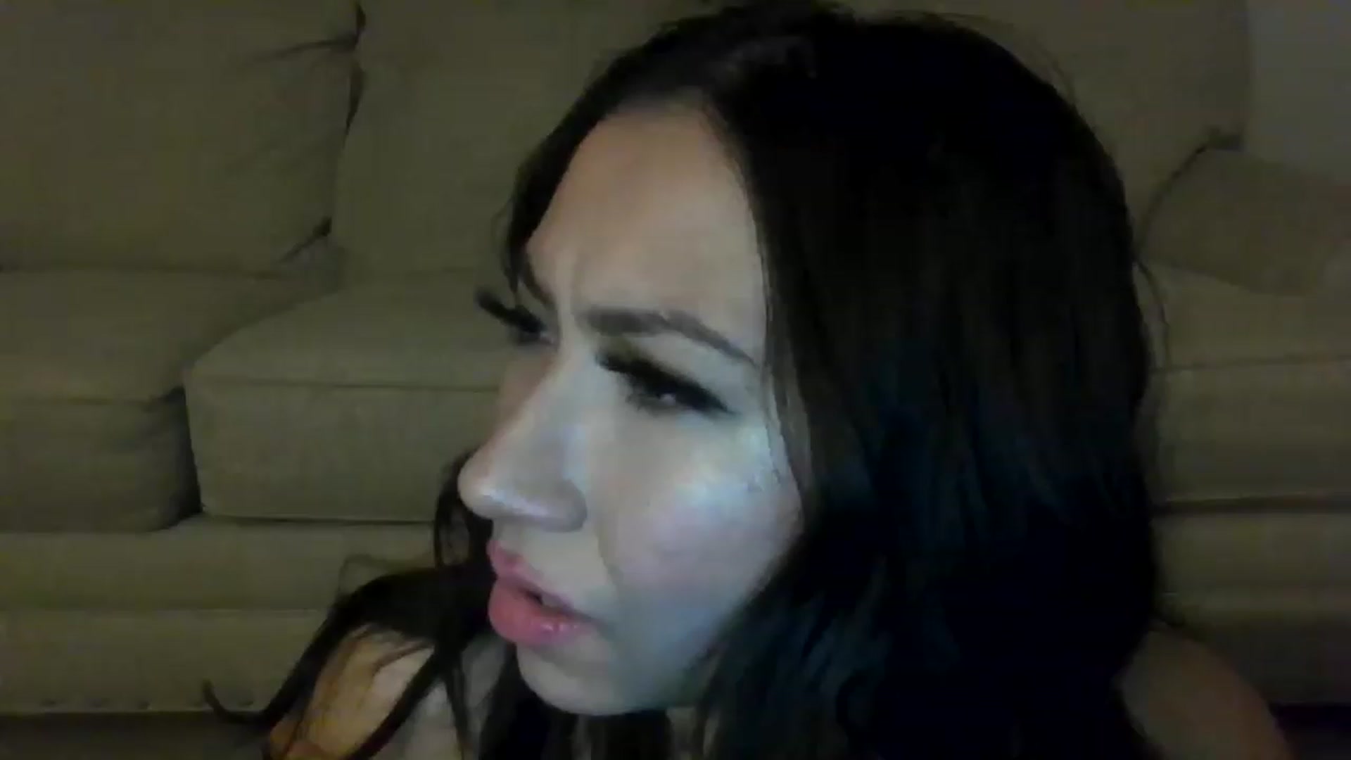 Gallery image thumbnail from Aracelyx3's myfreecams stream on, 01/13/2023, 08:11 image 15 of 20