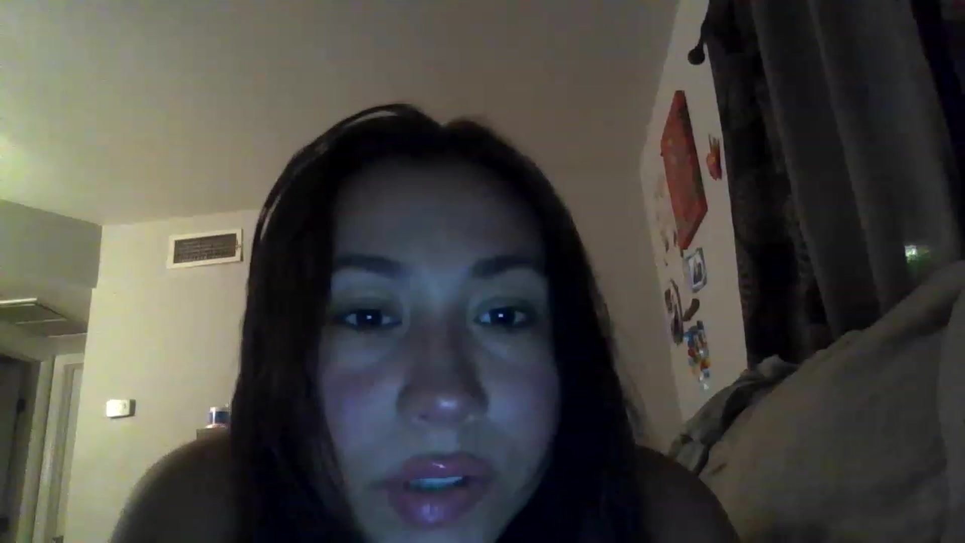 Gallery image thumbnail from Aracelyx3's myfreecams stream on, 01/17/2023, 07:39 image 15 of 20