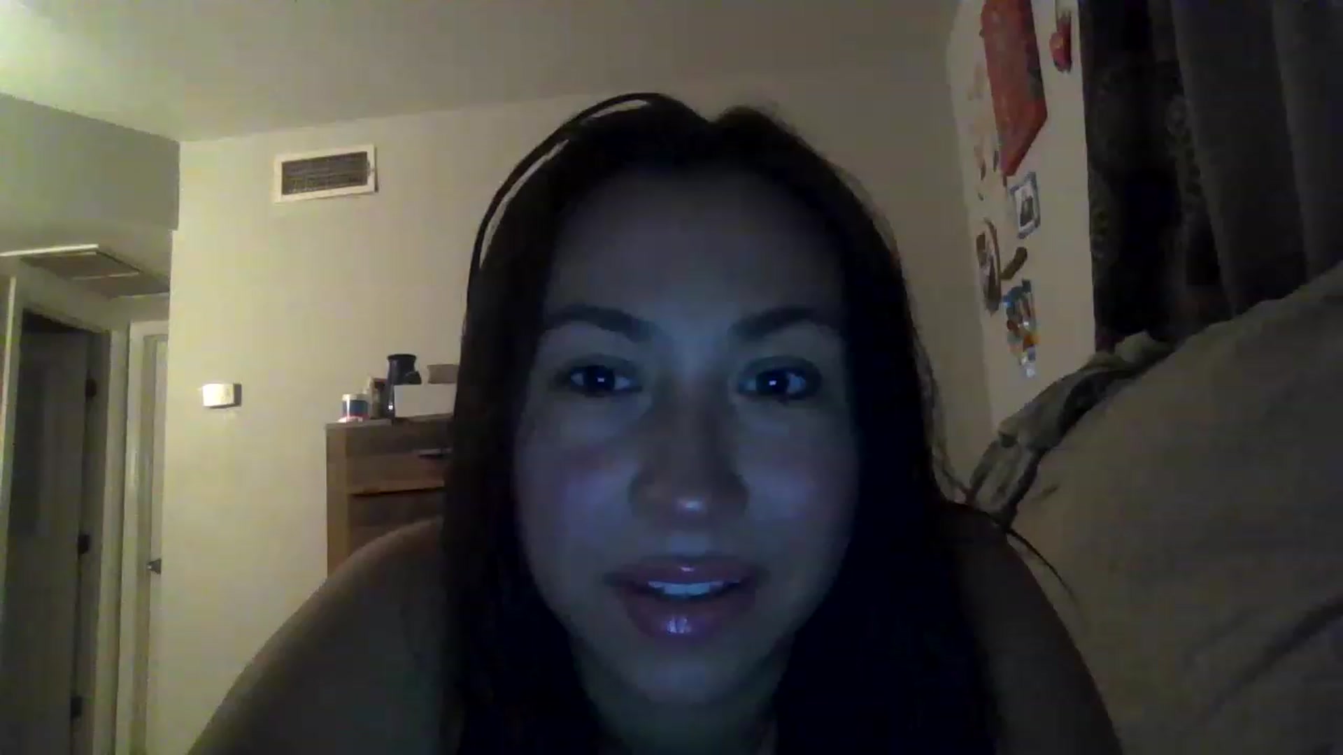 Gallery image thumbnail from Aracelyx3's myfreecams stream on, 01/17/2023, 07:39 image 8 of 20