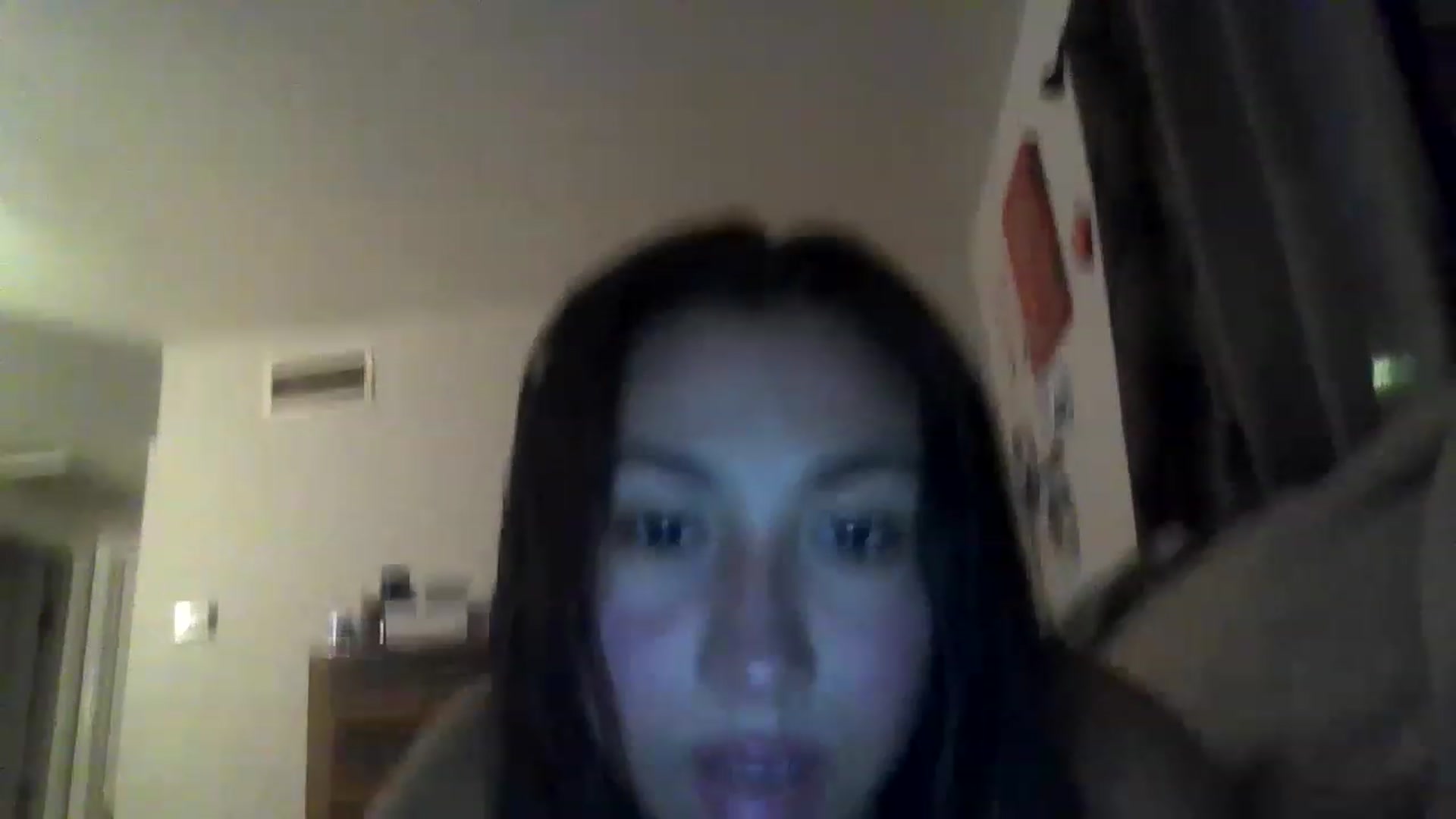 Gallery image thumbnail from Aracelyx3's myfreecams stream on, 01/17/2023, 07:39 image 14 of 20