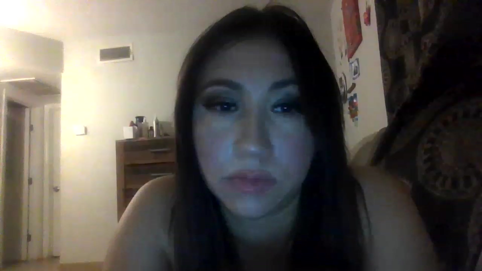 Gallery image thumbnail from Aracelyx3's myfreecams stream on, 02/05/2023, 08:02 image 19 of 20