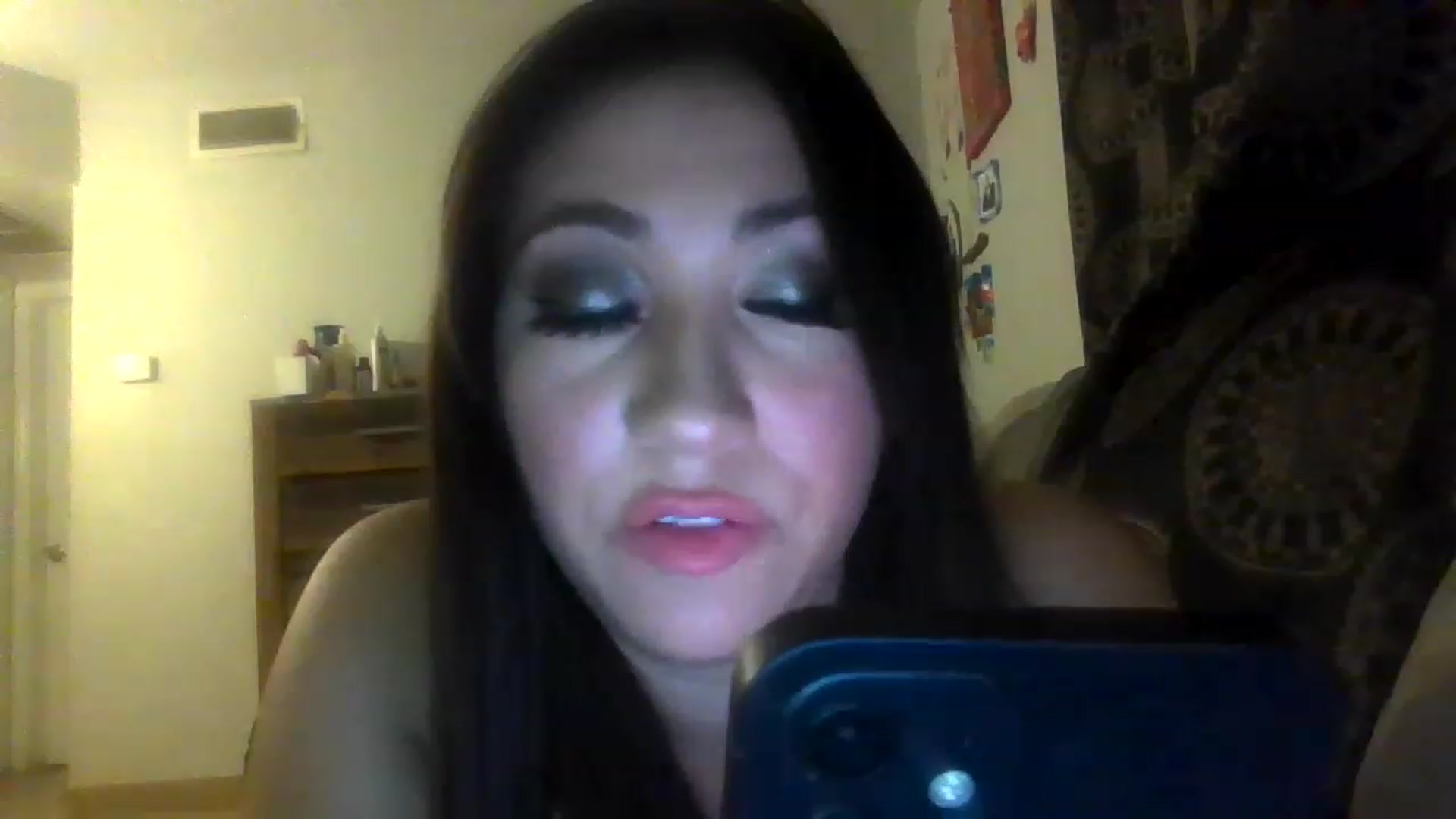 Gallery image thumbnail from Aracelyx3's myfreecams stream on, 02/05/2023, 08:02 image 9 of 20