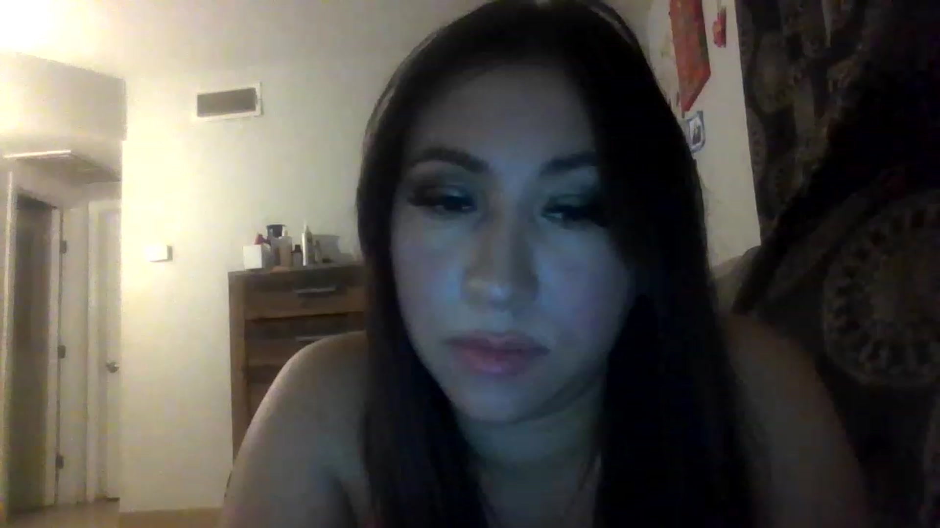 Gallery image thumbnail from Aracelyx3's myfreecams stream on, 02/05/2023, 08:02 image 17 of 20