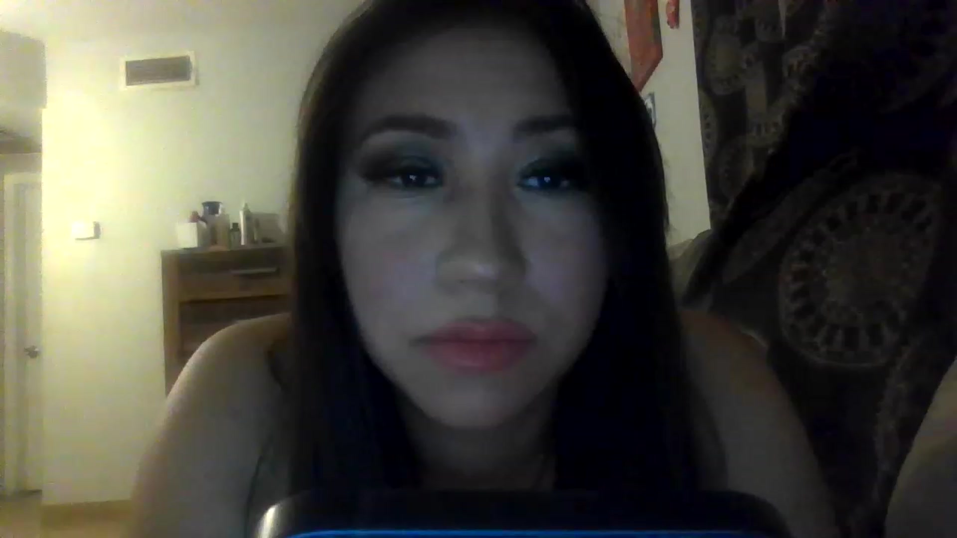 Gallery image thumbnail from Aracelyx3's myfreecams stream on, 02/05/2023, 08:02 image 3 of 20