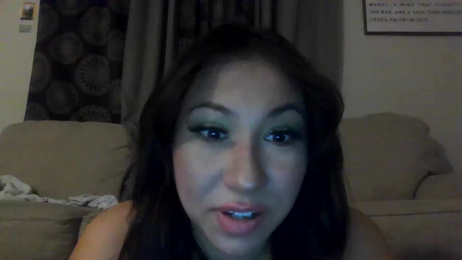 Gallery image thumbnail from Aracelyx3's myfreecams stream on, 02/07/2023, 07:43 image 12 of 20