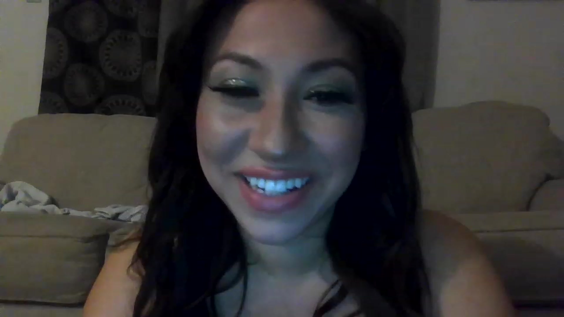 Gallery image thumbnail from Aracelyx3's myfreecams stream on, 02/07/2023, 07:43 image 2 of 20
