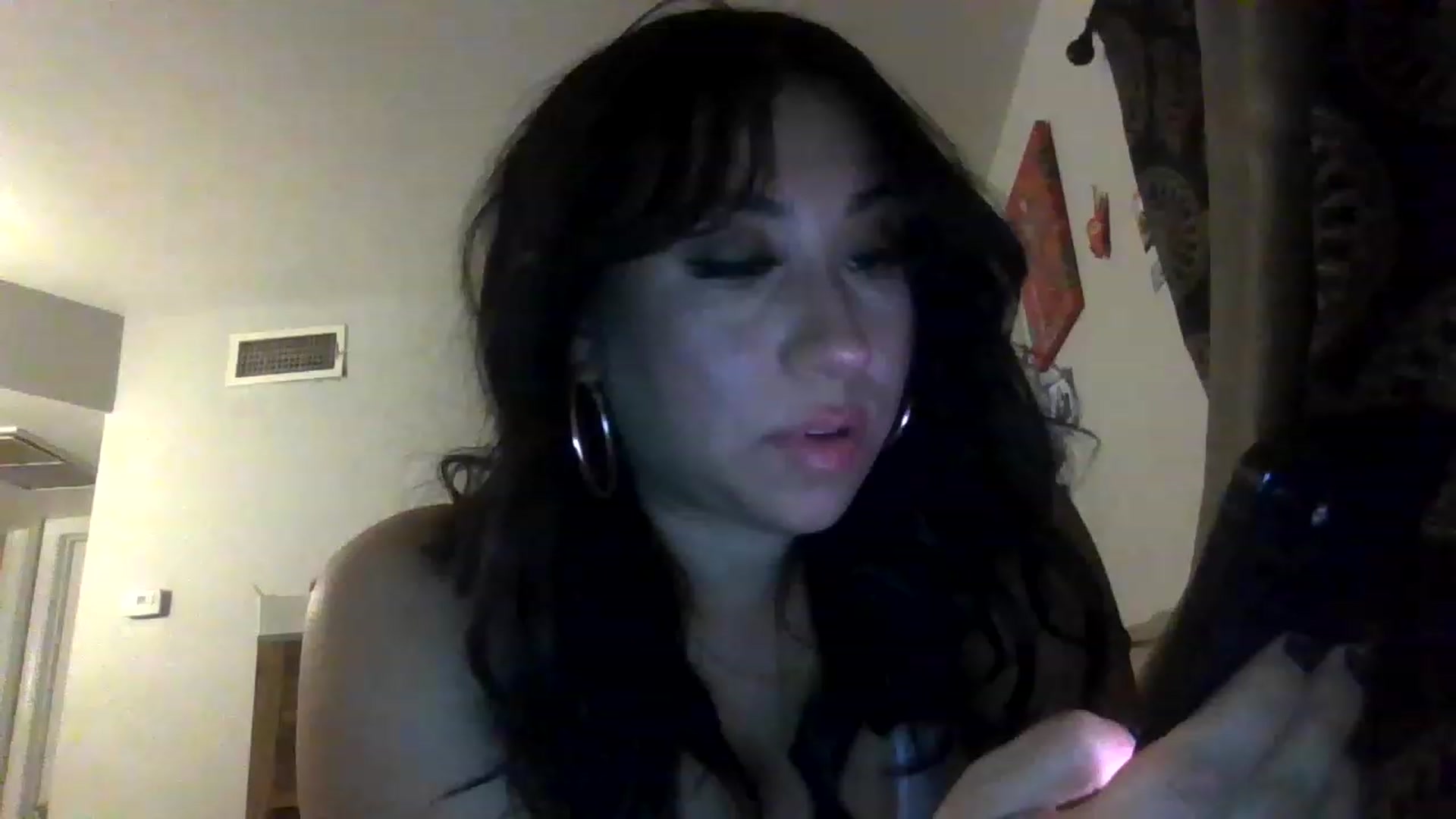 Gallery image thumbnail from Aracelyx3's myfreecams stream on, 02/19/2023, 08:39 image 1 of 20