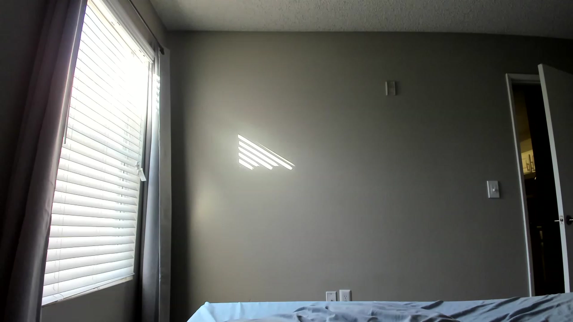 Gallery image thumbnail from Araisyours's myfreecams stream on, 11/14/2022, 17:27 image 12 of 20