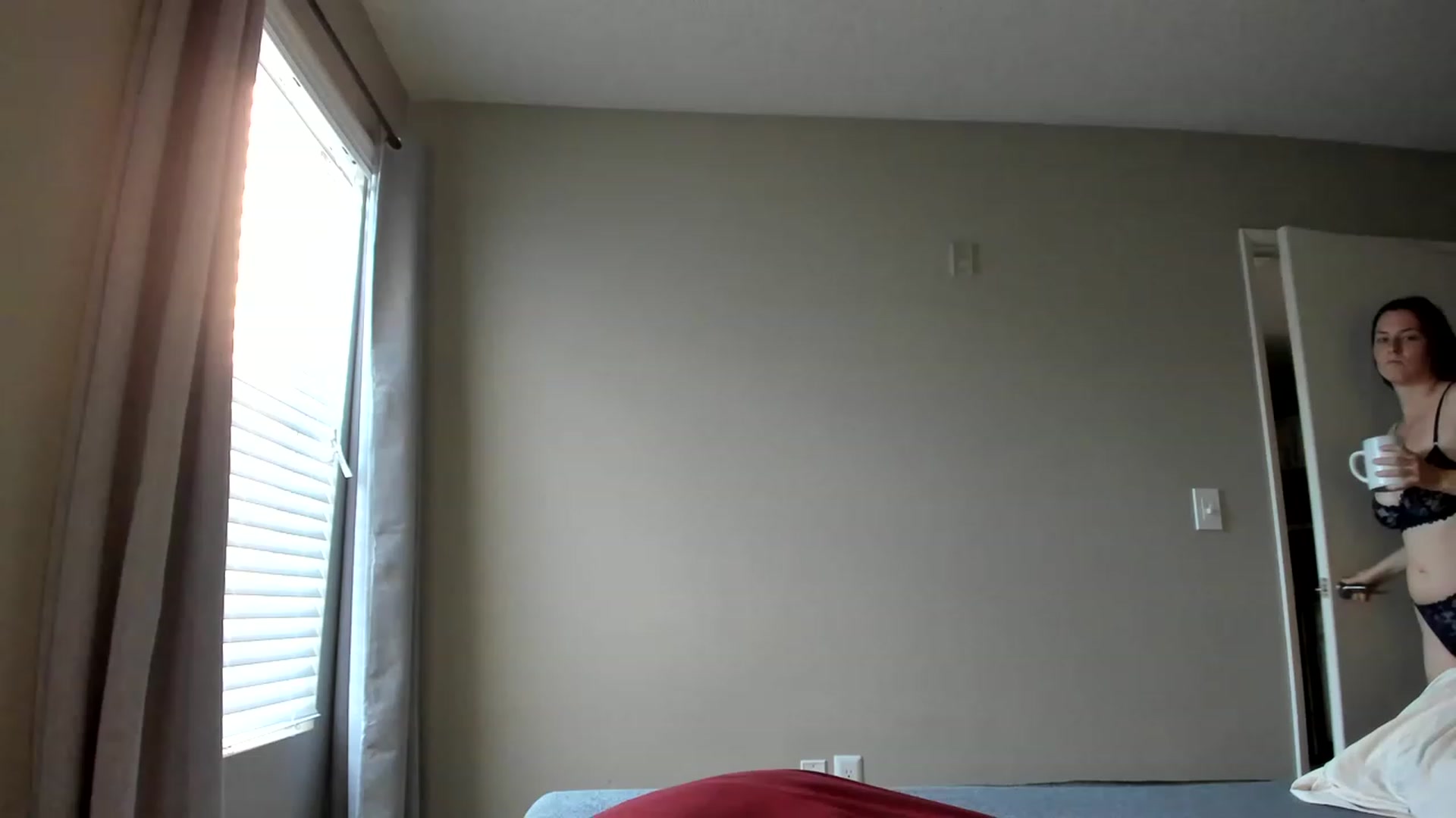 Gallery image thumbnail from Araisyours's myfreecams stream on, 12/08/2022, 16:24 image 7 of 20