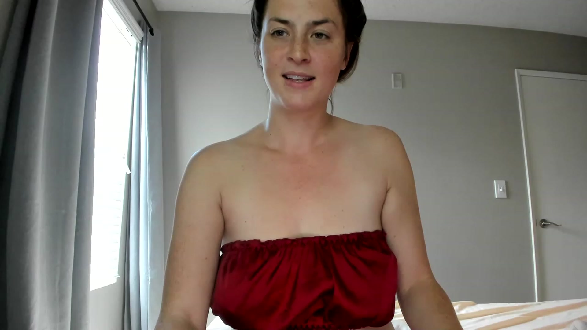 Gallery image thumbnail from Araisyours's myfreecams stream on, 01/01/2023, 16:52 image 19 of 20
