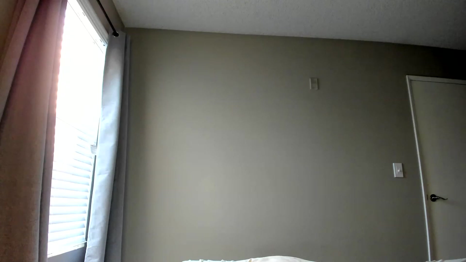 Gallery image thumbnail from Araisyours's myfreecams stream on, 01/06/2023, 16:08 image 12 of 20